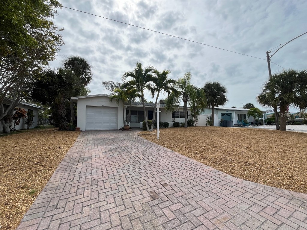 422 86th Avenue Saint Pete Beach FL 33706 U8231140 image1