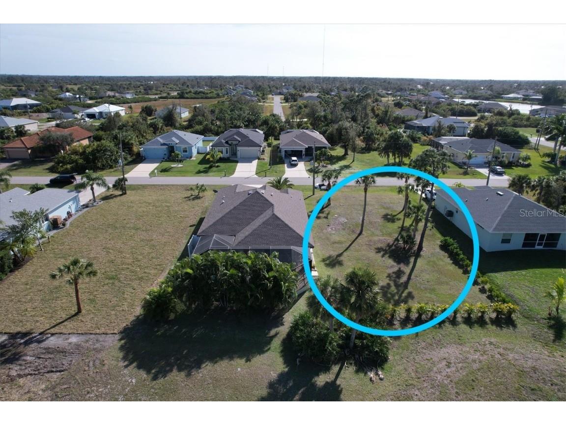 422 Albatross Road Rotonda West FL 33947 D6135779 image1