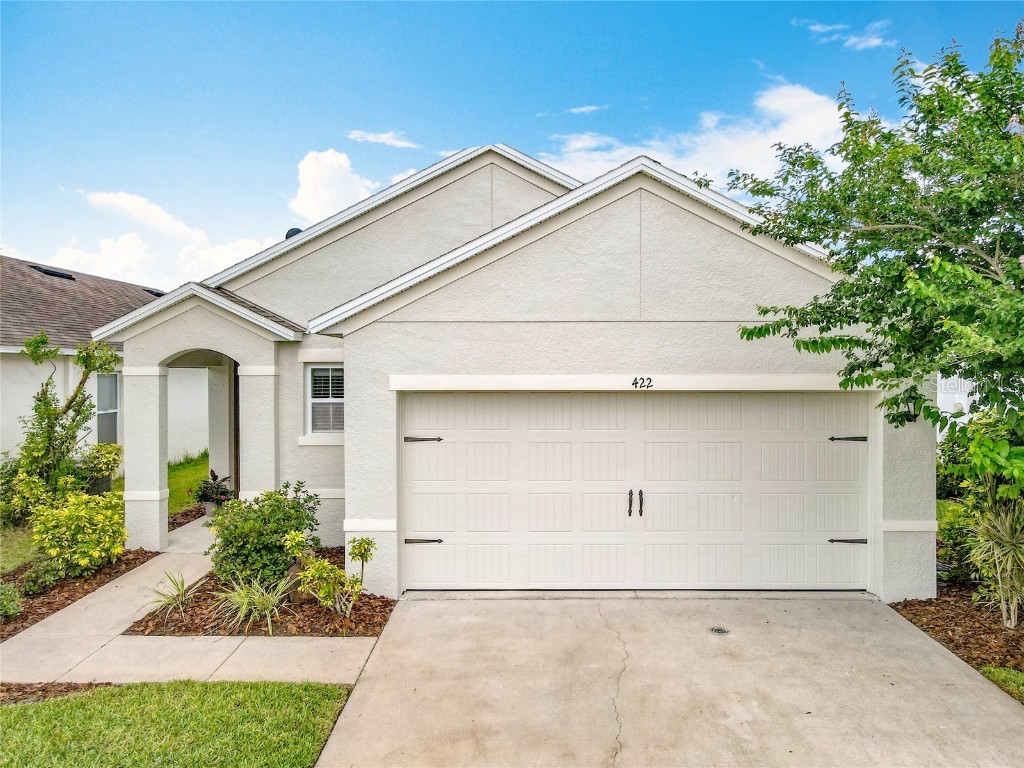 422 Armoyan Way New Smyrna Beach FL 32168 V4943160 image1