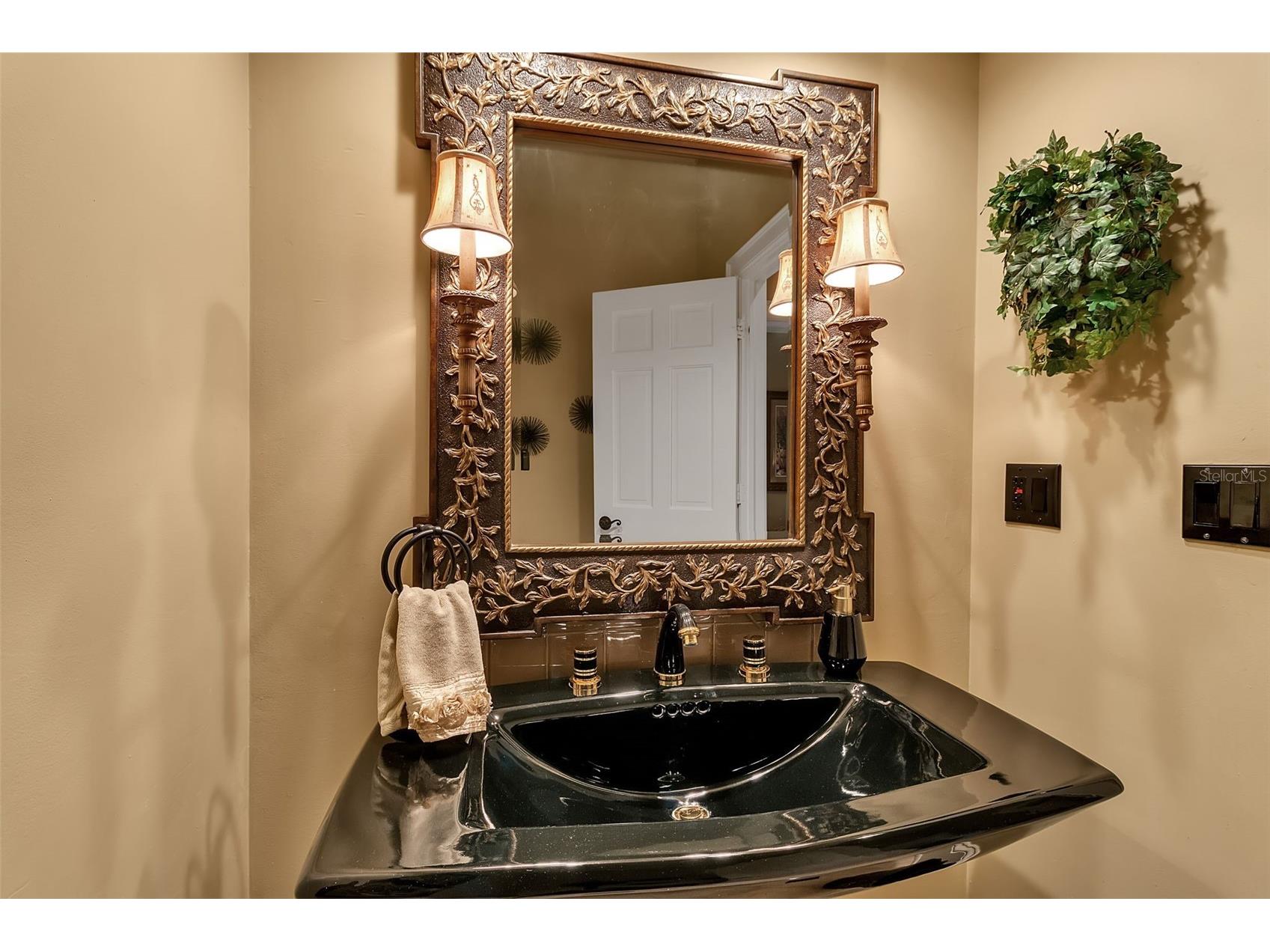 422 Blue Garden Lane Osprey FL 34229 A4664436 image13