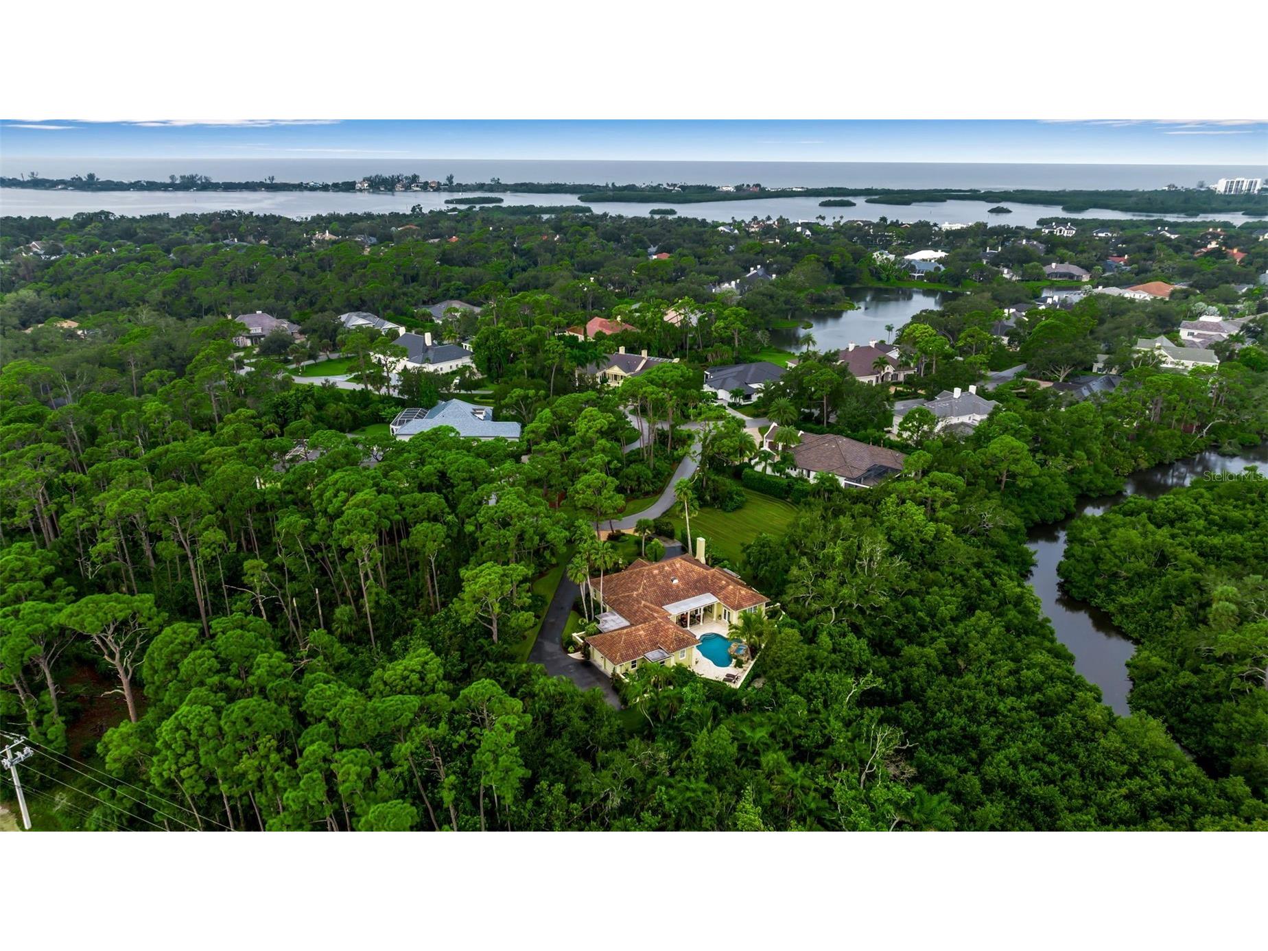 422 Blue Garden Lane Osprey FL 34229 A4664436 image2