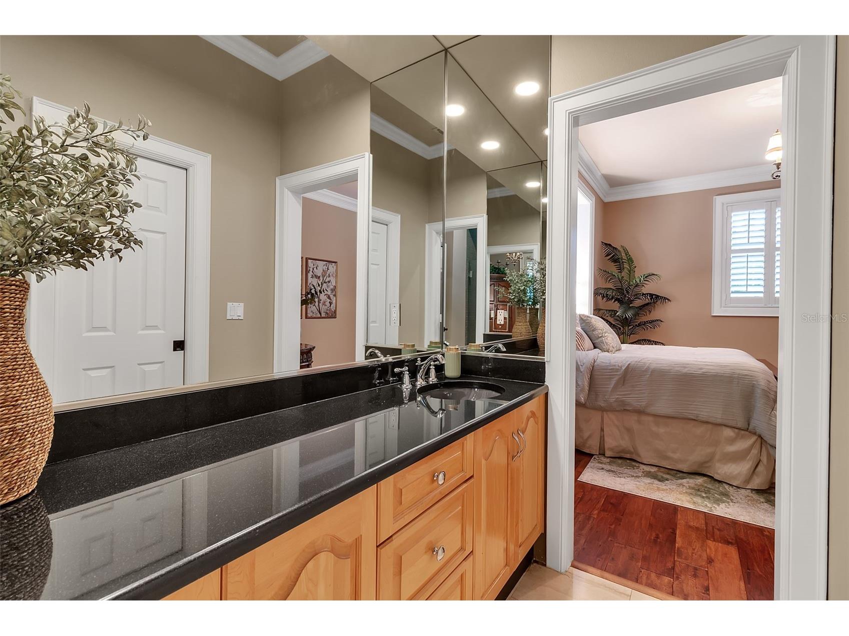 422 Blue Garden Lane Osprey FL 34229 A4664436 image44