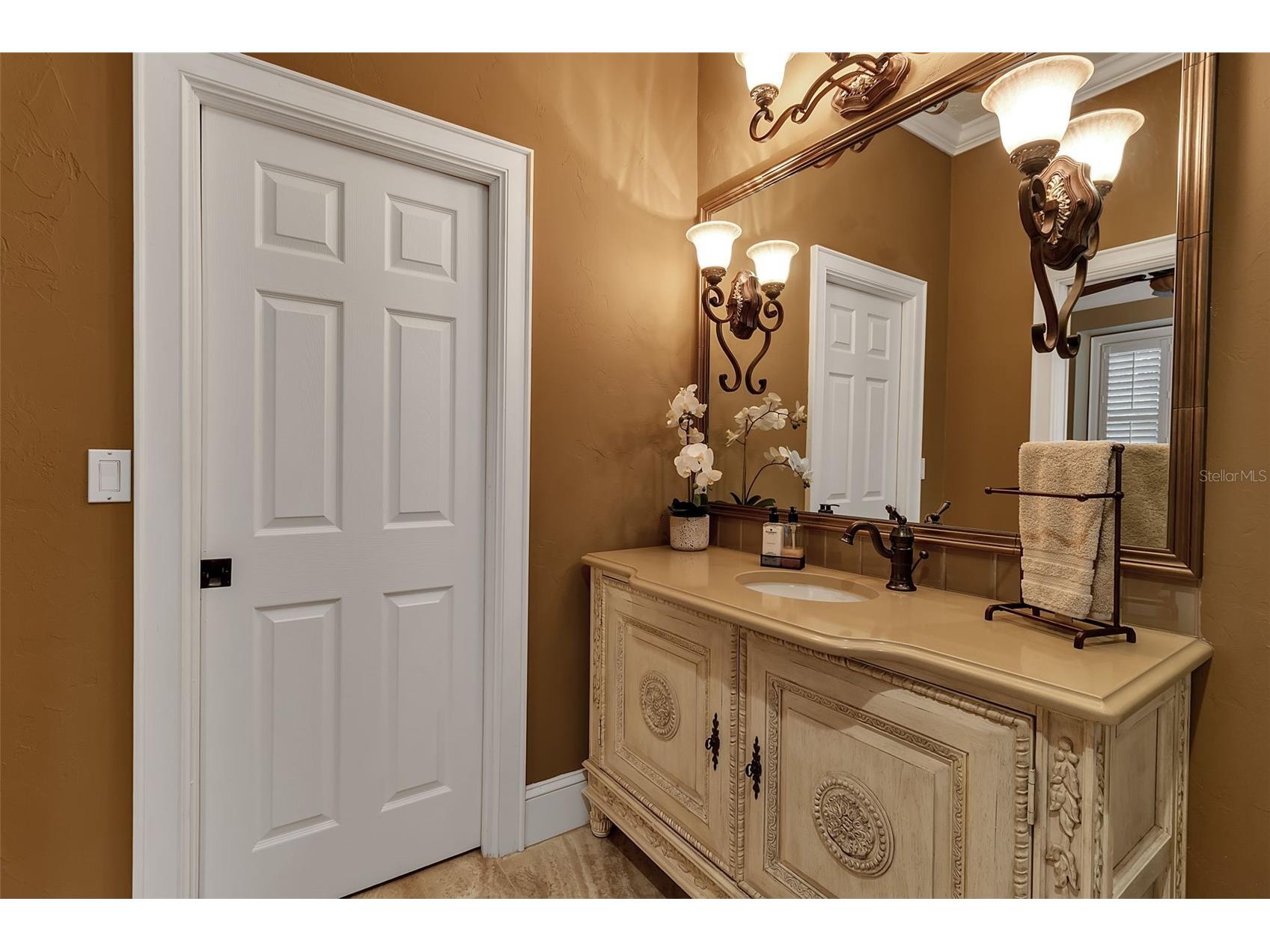 422 Blue Garden Lane Osprey FL 34229 A4664436 image62