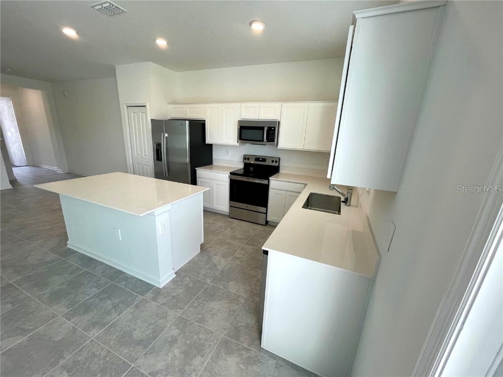 422 Bogey Drive Davenport FL 33896 O6337607 image7