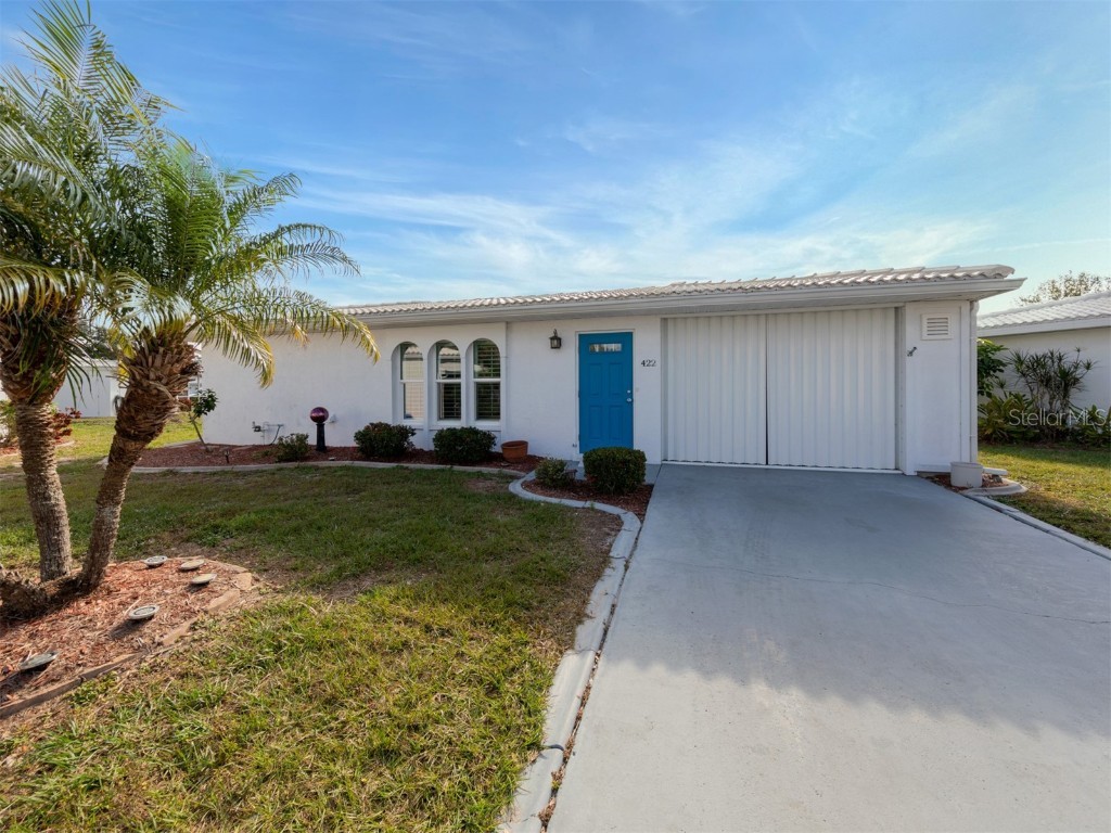 422 Circlewood Drive #H-6 Venice FL 34293 D6128918 image1
