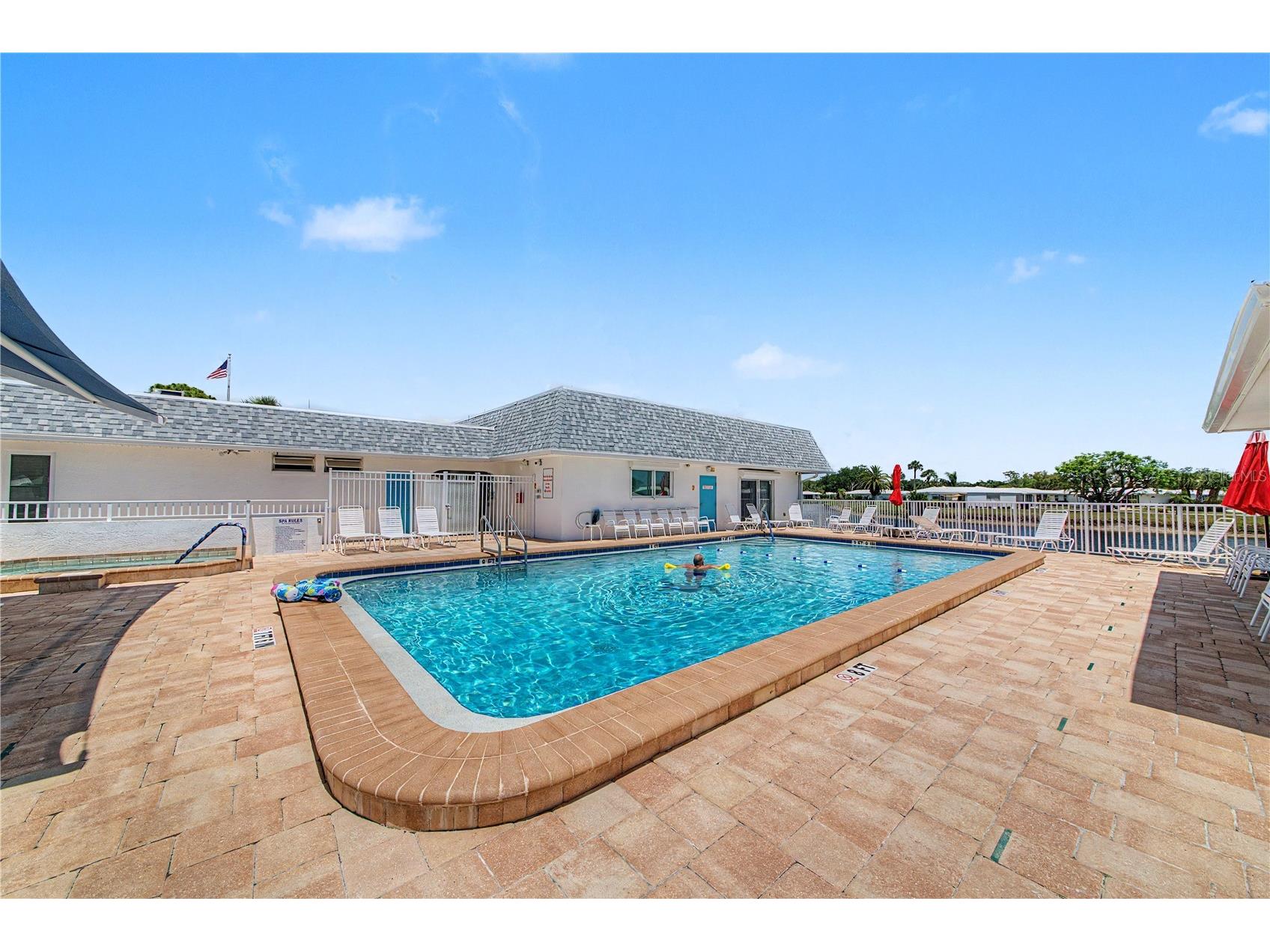 422 Circlewood Drive #H6 Venice FL 34293 N6144442 image37