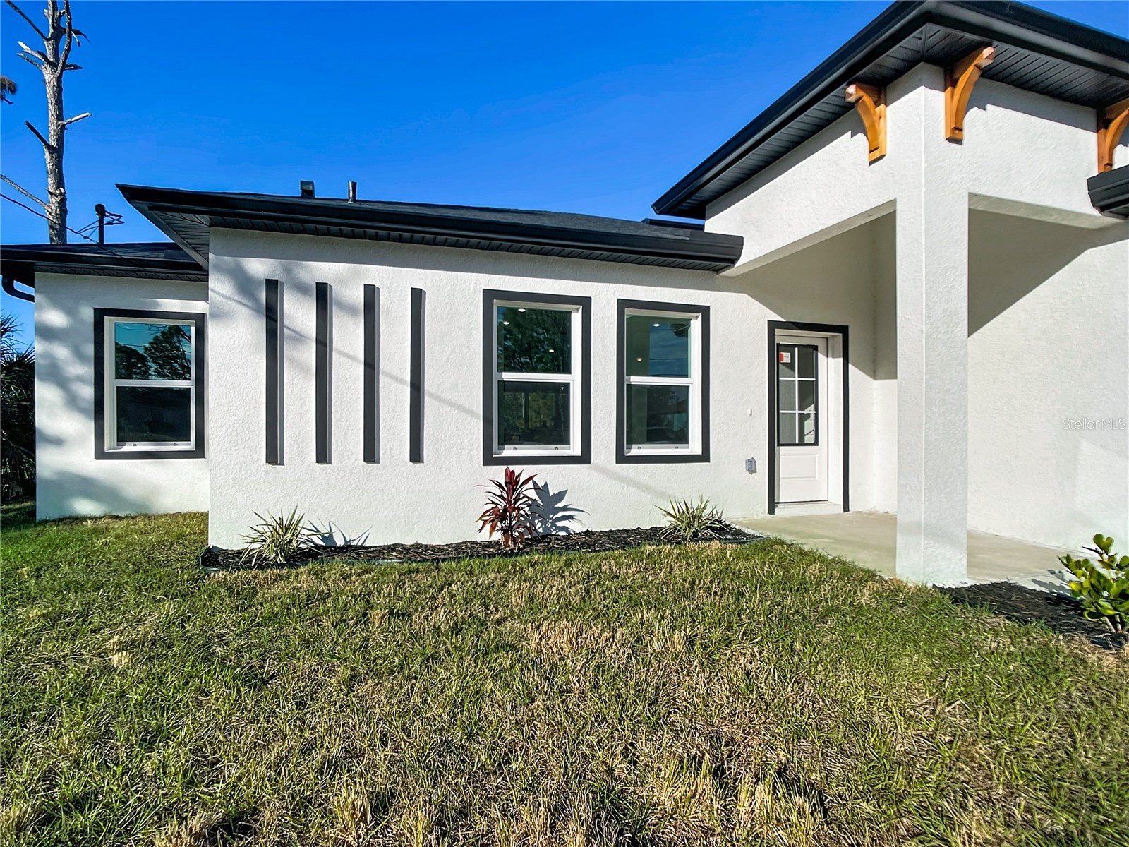 422 Eisenhower Boulevard Lehigh Acres FL 33974 S5147764 image3