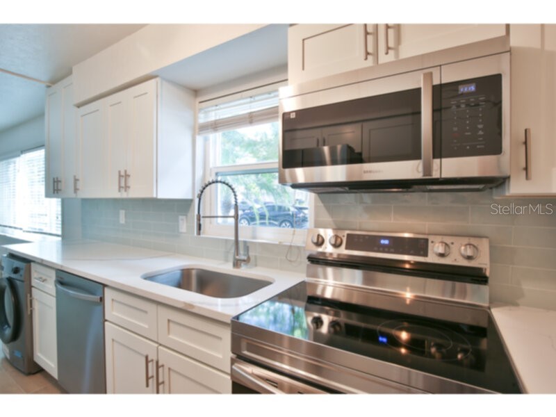 422 Julia Place #C Sarasota FL 34236 A4660182 image7