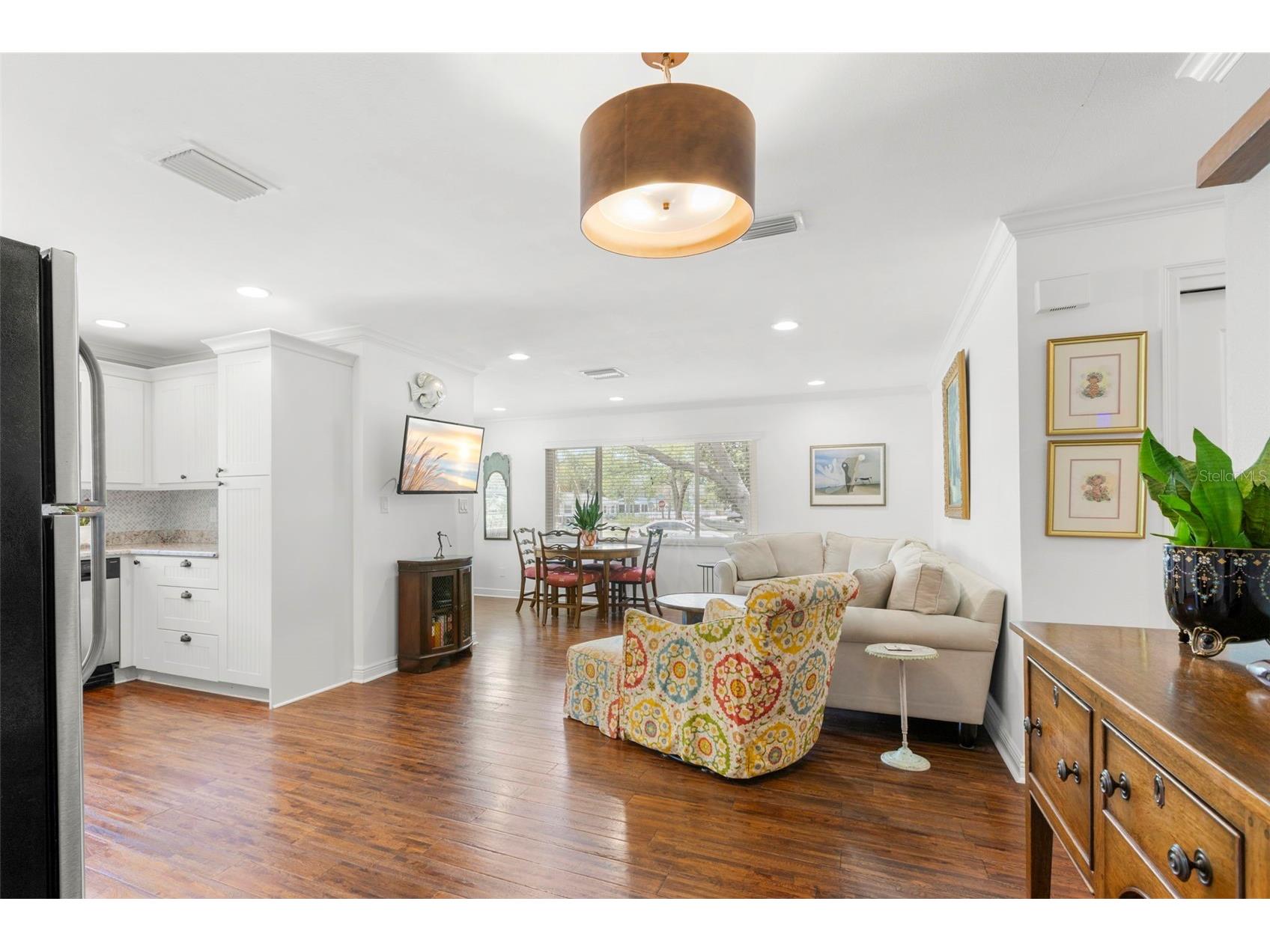 422 Kentucky Avenue Crystal Beach FL 34681 TB8504816 image10