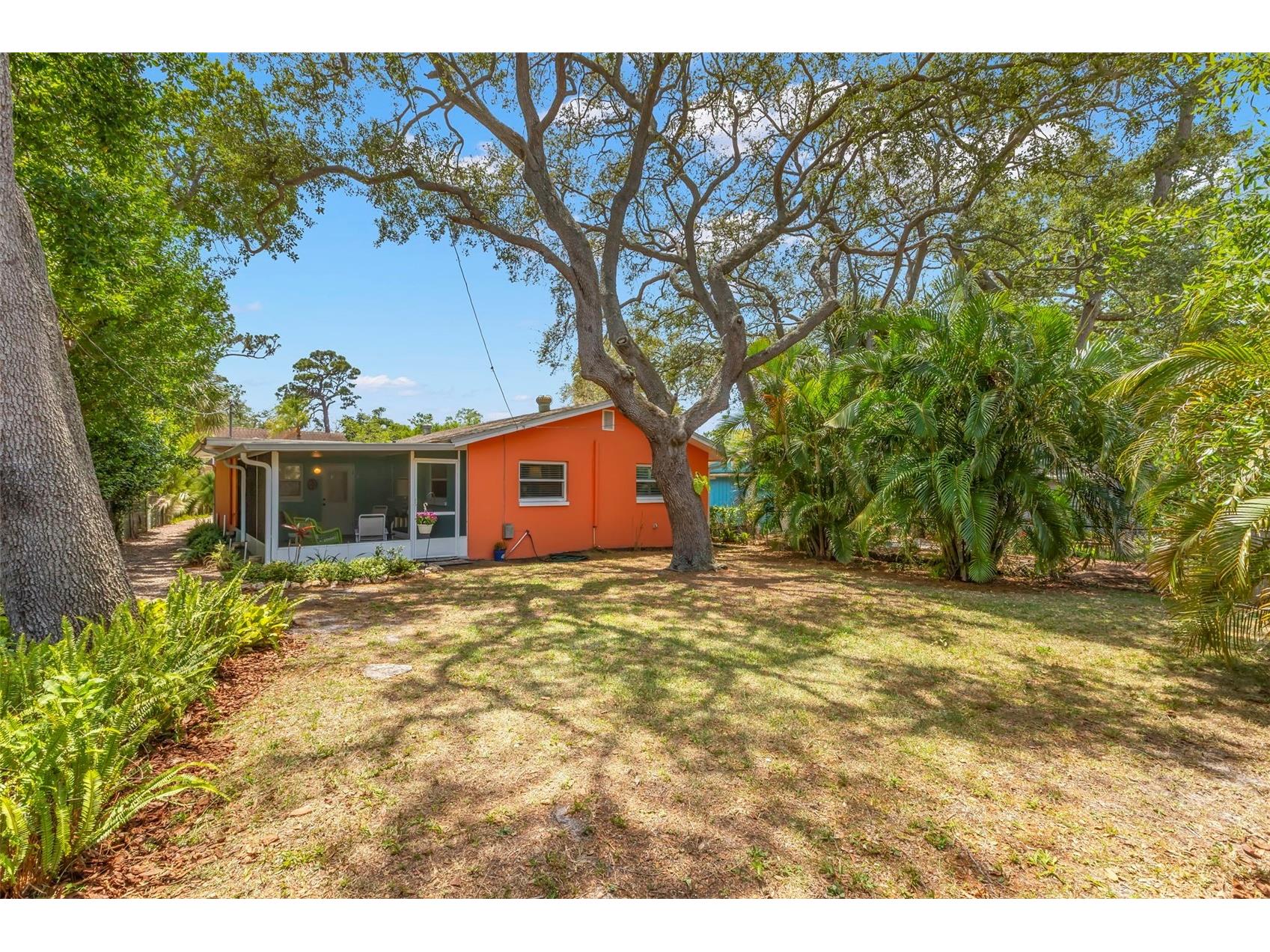 422 Kentucky Avenue Crystal Beach FL 34681 TB8504816 image26