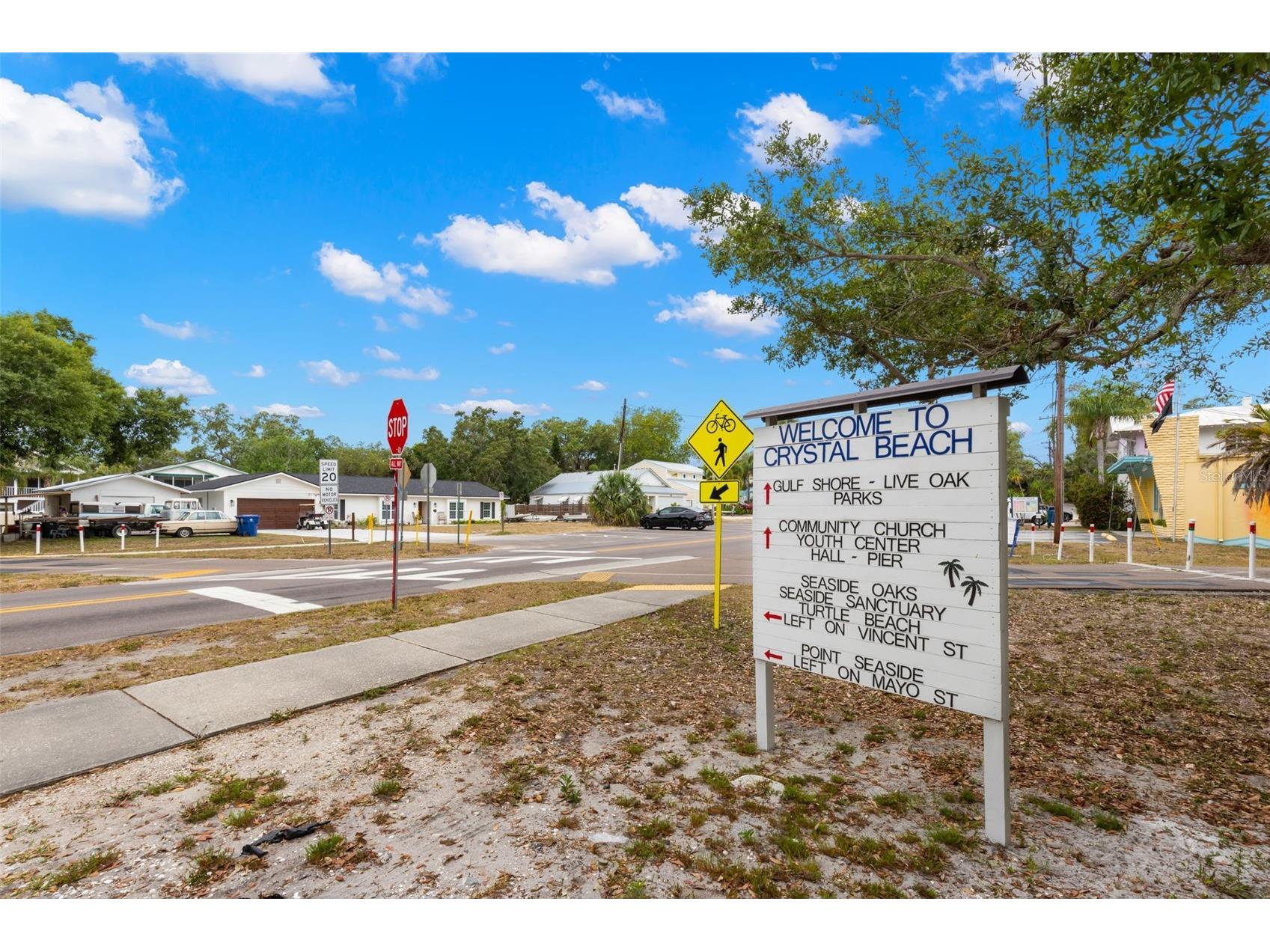 422 Kentucky Avenue Crystal Beach FL 34681 TB8504816 image36