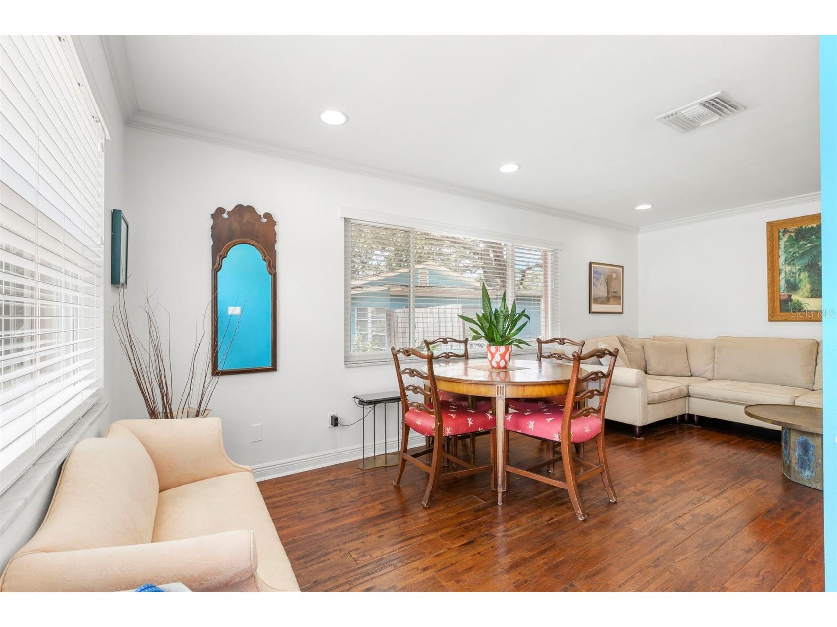 422 Kentucky Avenue Crystal Beach FL 34681 TB8504816 image6
