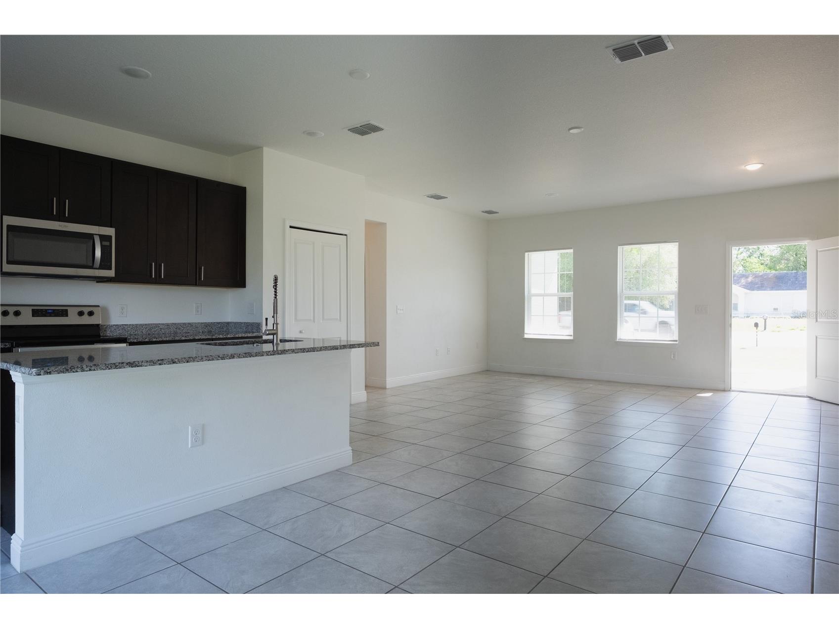 422 Marion Oaks Course Ocala FL 34473 OM723591 image6