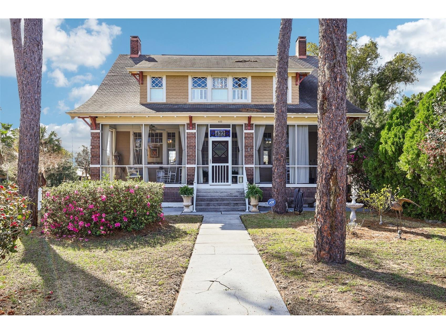 422 S Center Street Eustis FL 32726 G5109391 image1