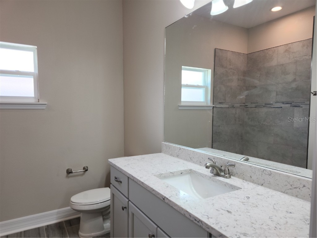 422 Shannon Estates Court Plant City FL 33563 TB8338398 image41