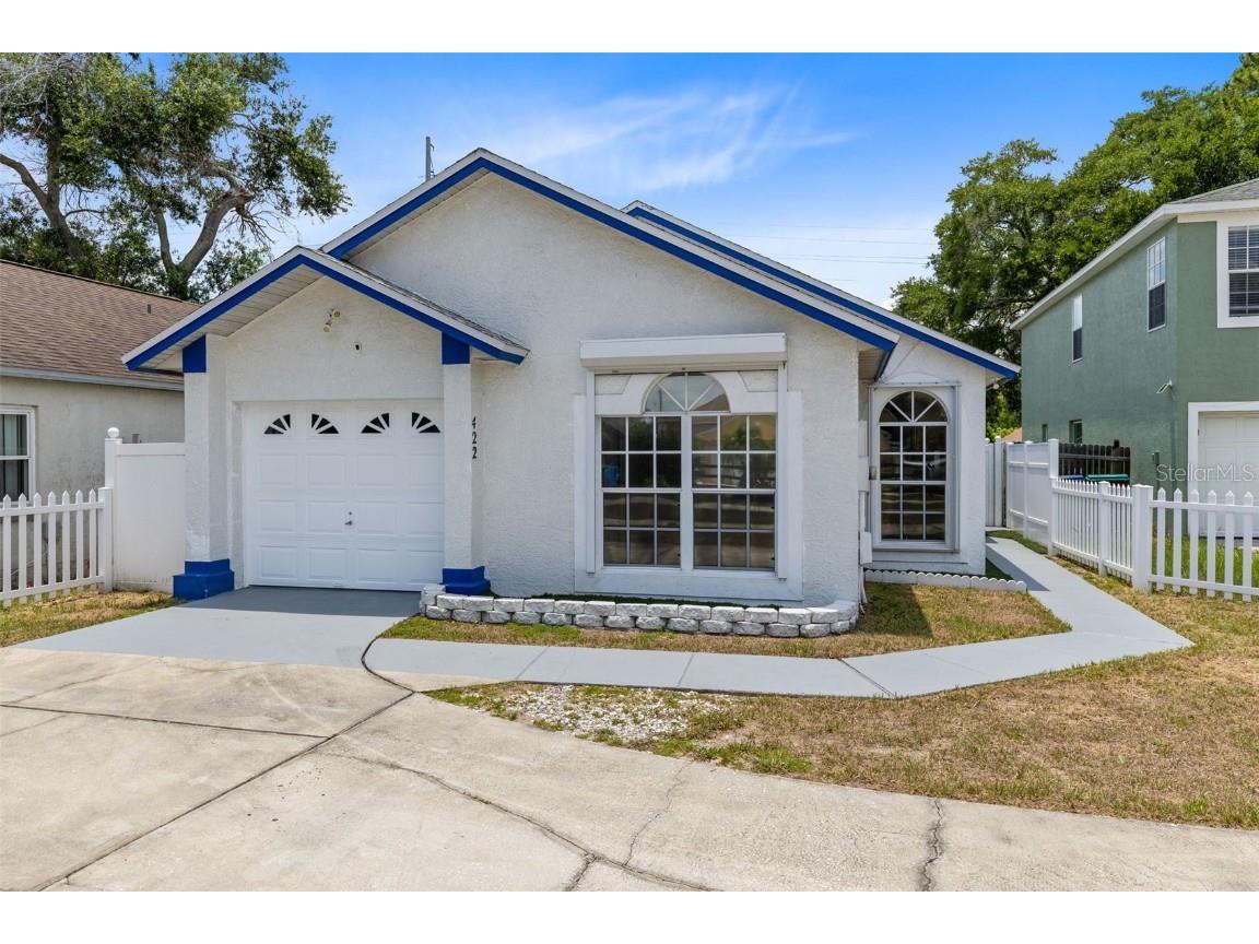 422 Southern Charm Drive Orlando FL 32807 O6212563 image1