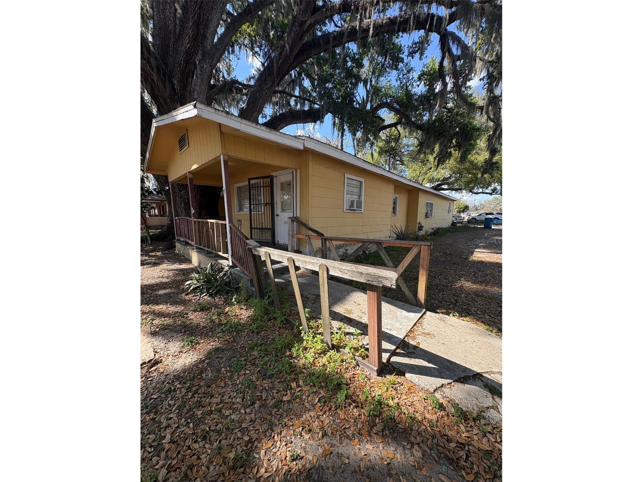 422 W Broadway Street Fort Meade FL 33841 L4960078 image2