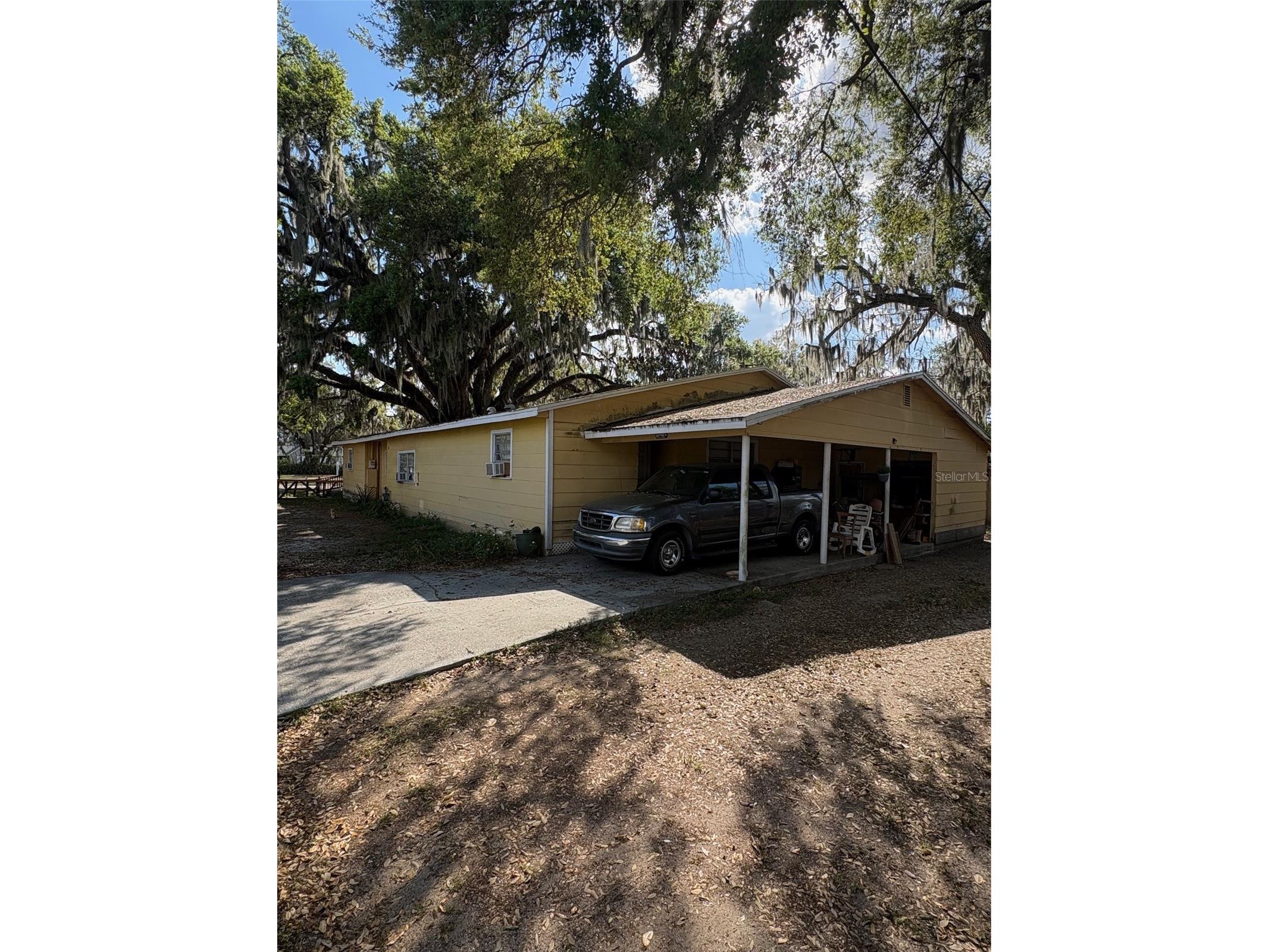 422 W Broadway Street Fort Meade FL 33841 L4960078 image3