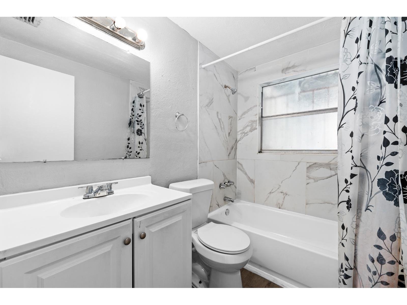 4220 E Powhatan Avenue Tampa FL 33610 TB8473544 image11