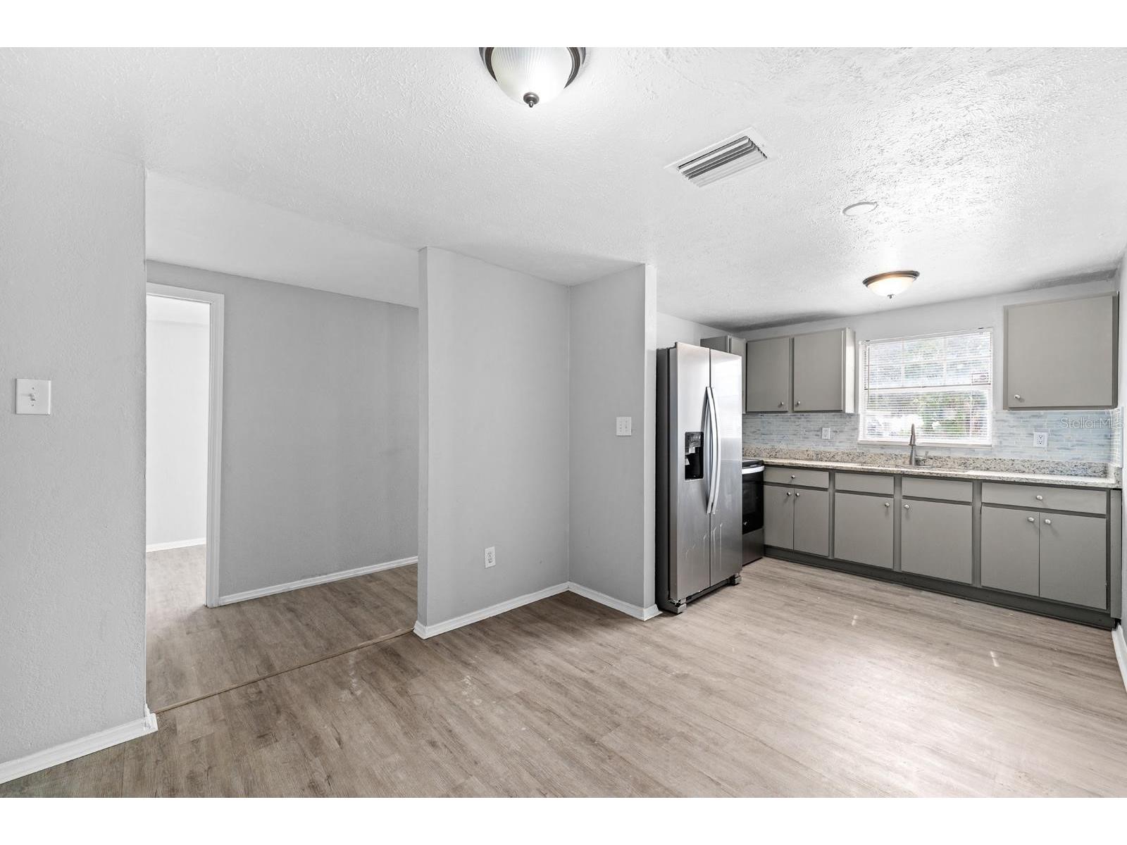 4220 E Powhatan Avenue Tampa FL 33610 TB8473544 image14