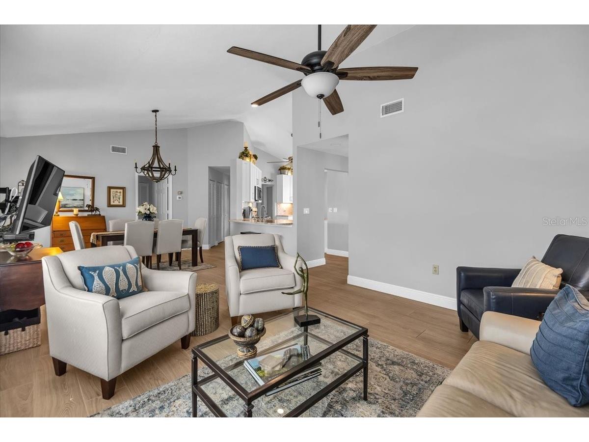 4220 Pinebrook Circle #11 Bradenton FL 34209 A4697727 image12