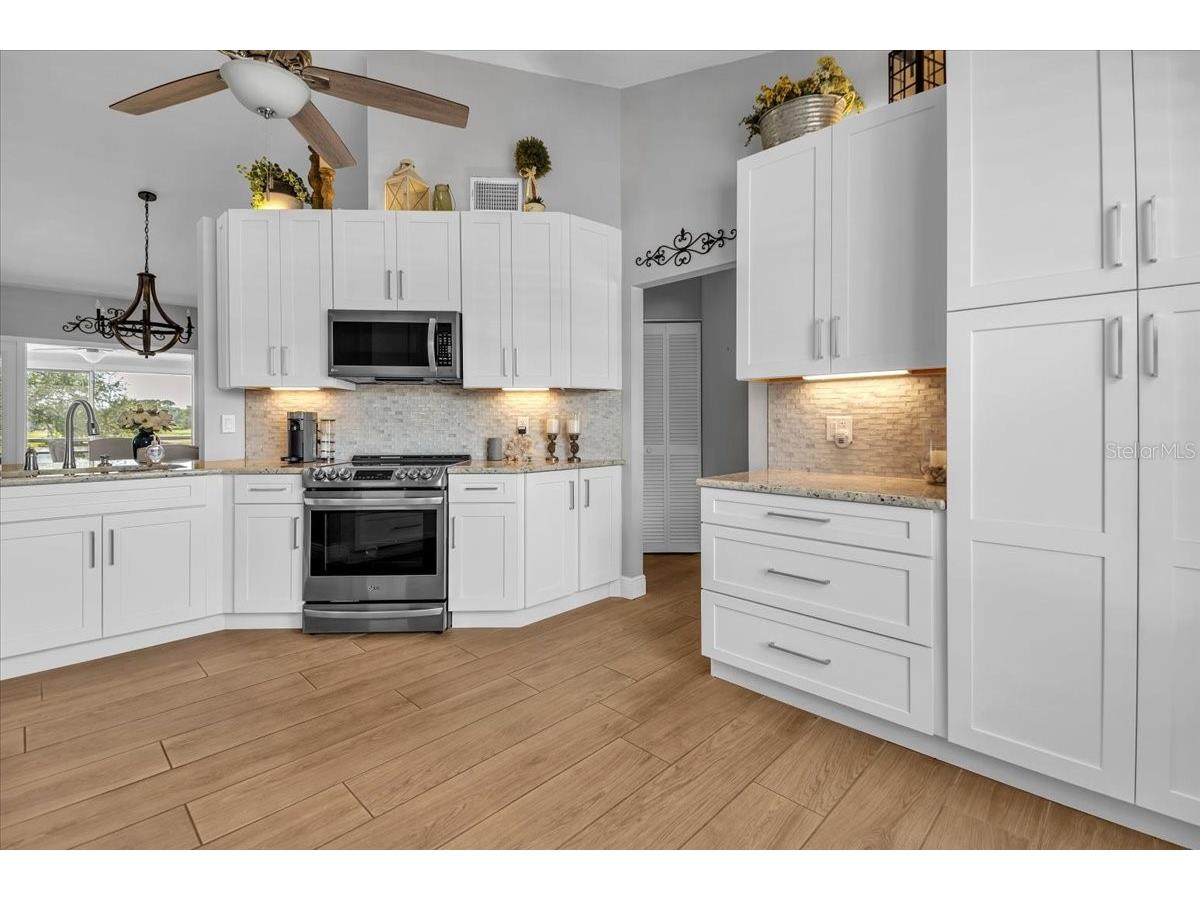 4220 Pinebrook Circle #11 Bradenton FL 34209 A4697727 image22