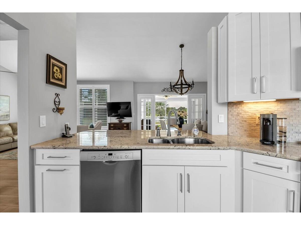 4220 Pinebrook Circle #11 Bradenton FL 34209 A4697727 image23
