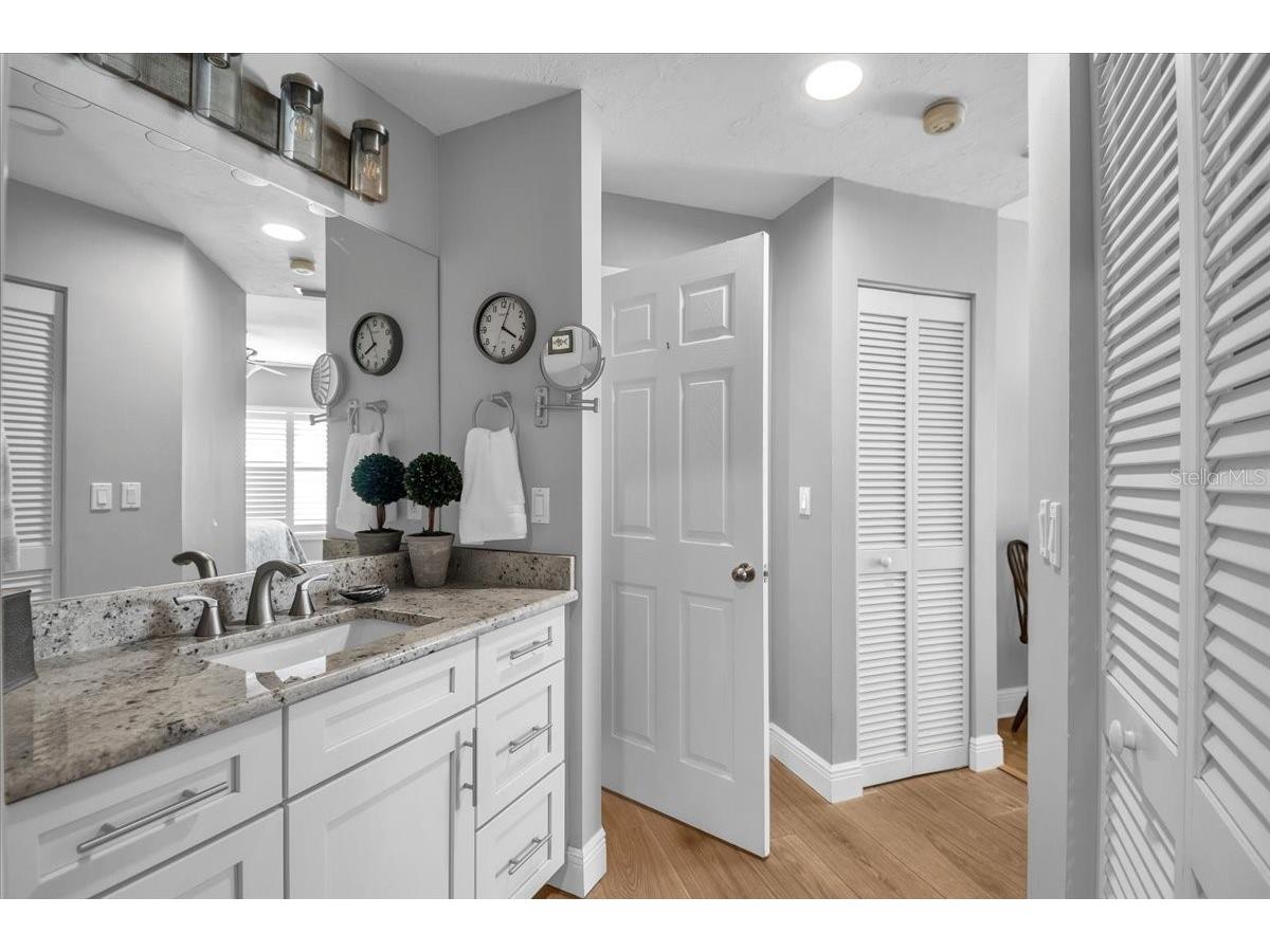4220 Pinebrook Circle #11 Bradenton FL 34209 A4697727 image35