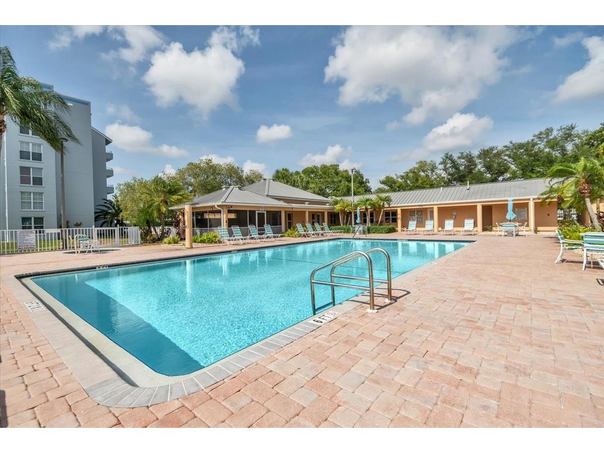 4220 Pinebrook Circle #11 Bradenton FL 34209 A4697727 image51