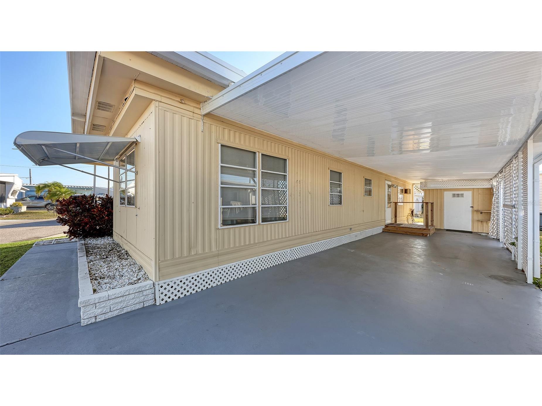 4221 11th Street E Ellenton FL 34222 A4678959 image2