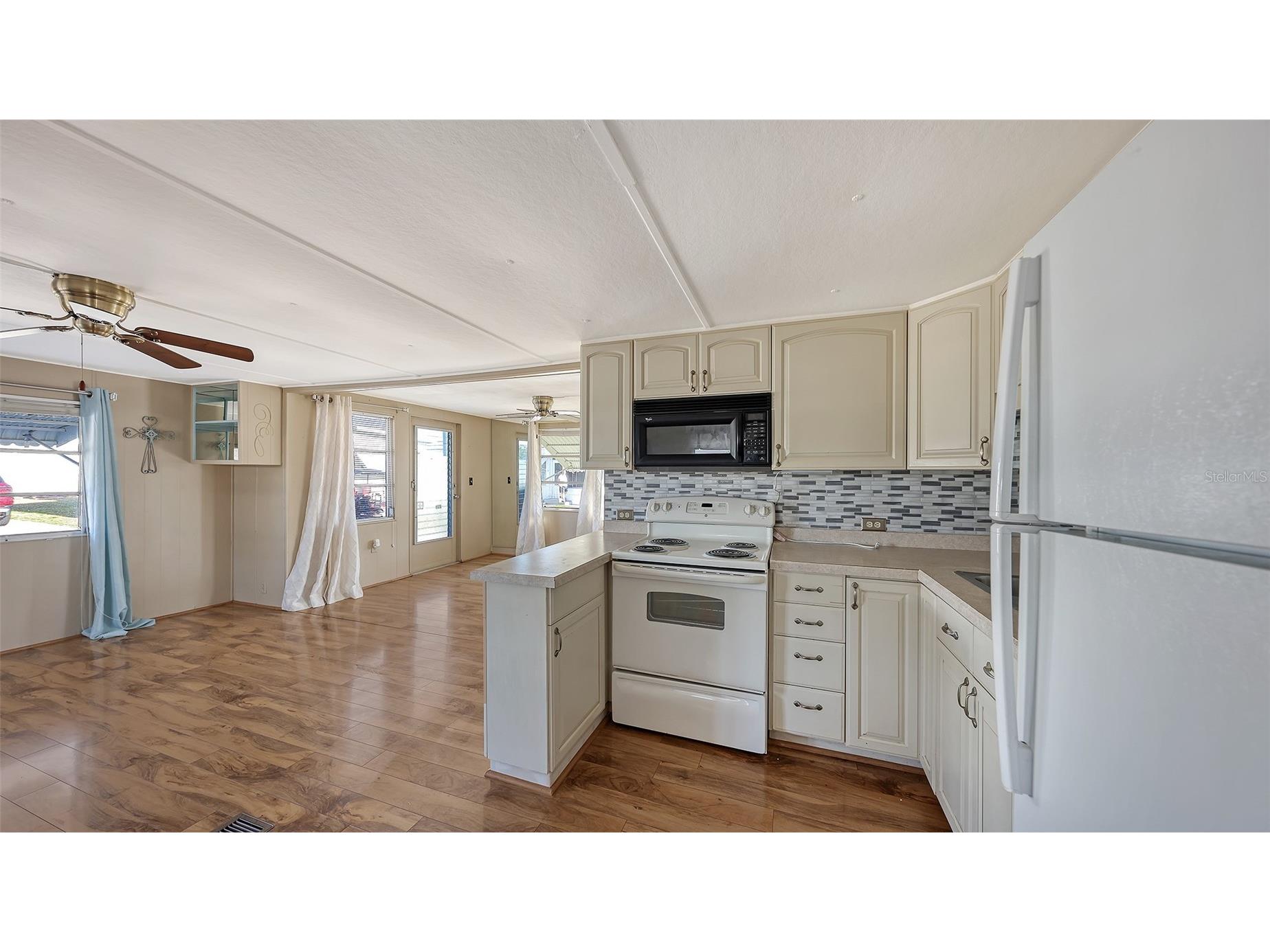 4221 11th Street E Ellenton FL 34222 A4678959 image4