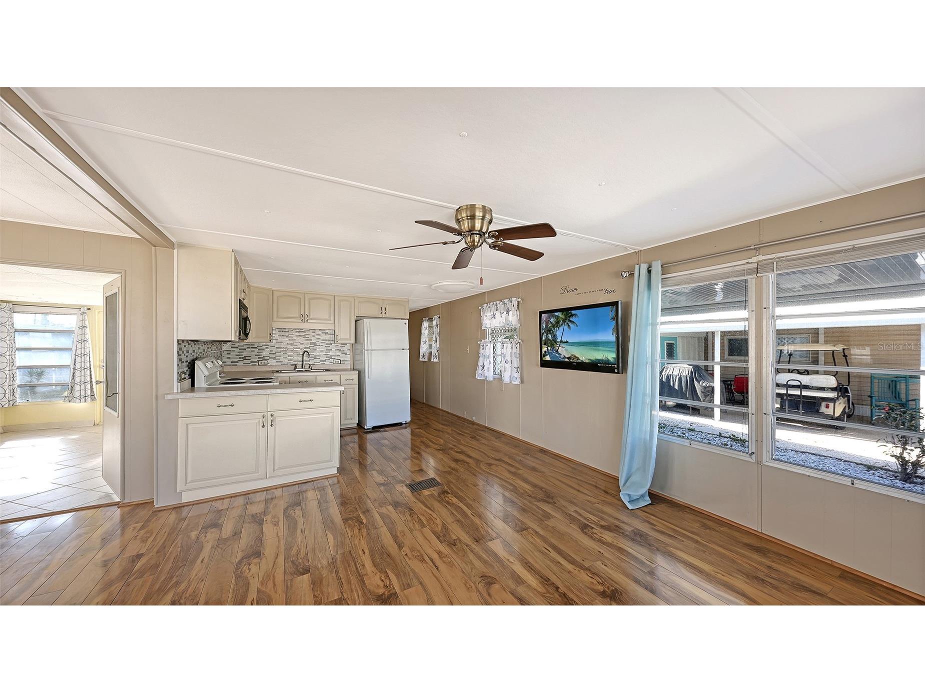 4221 11th Street E Ellenton FL 34222 A4678959 image5