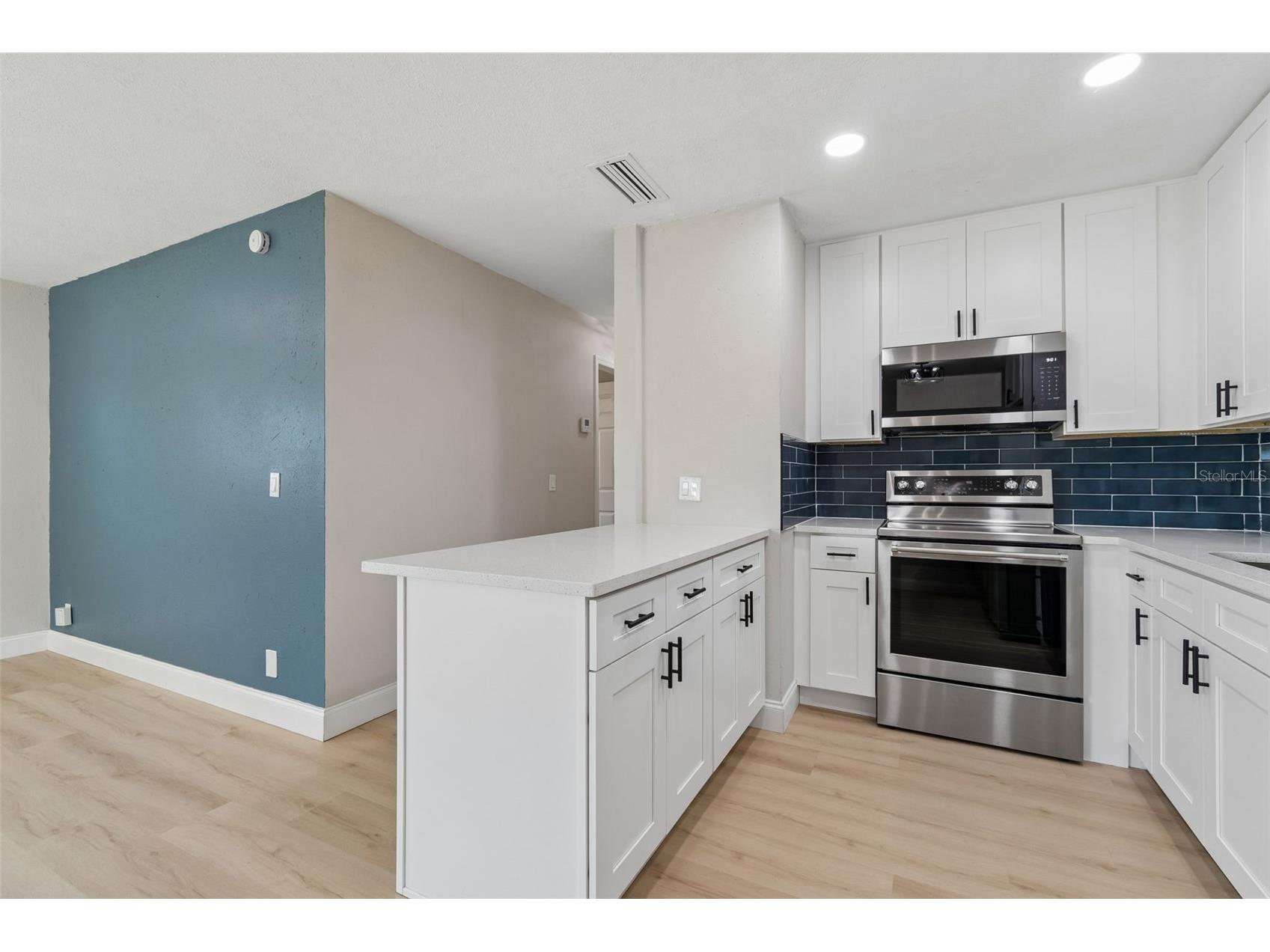 4221 Empire Place Tampa FL 33610 TB8504246 image15