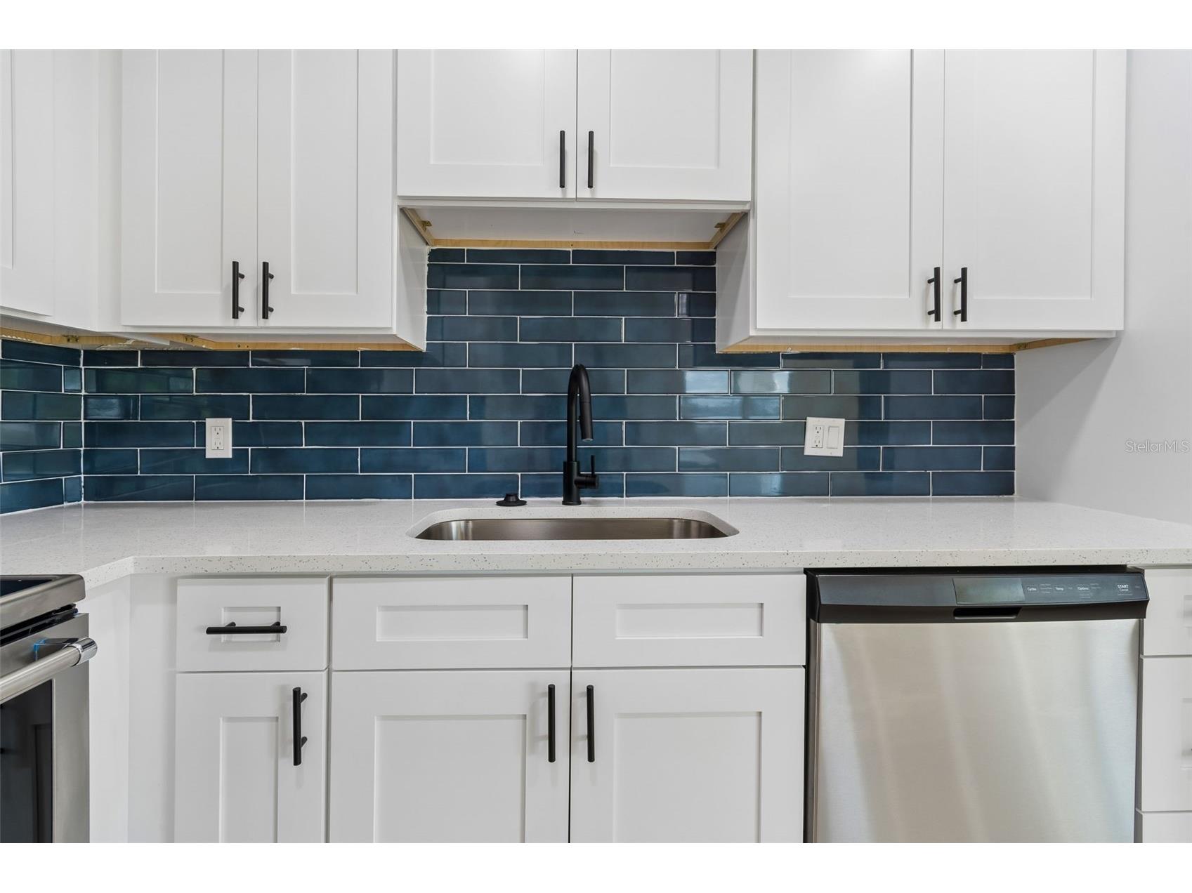 4221 Empire Place Tampa FL 33610 TB8504246 image17