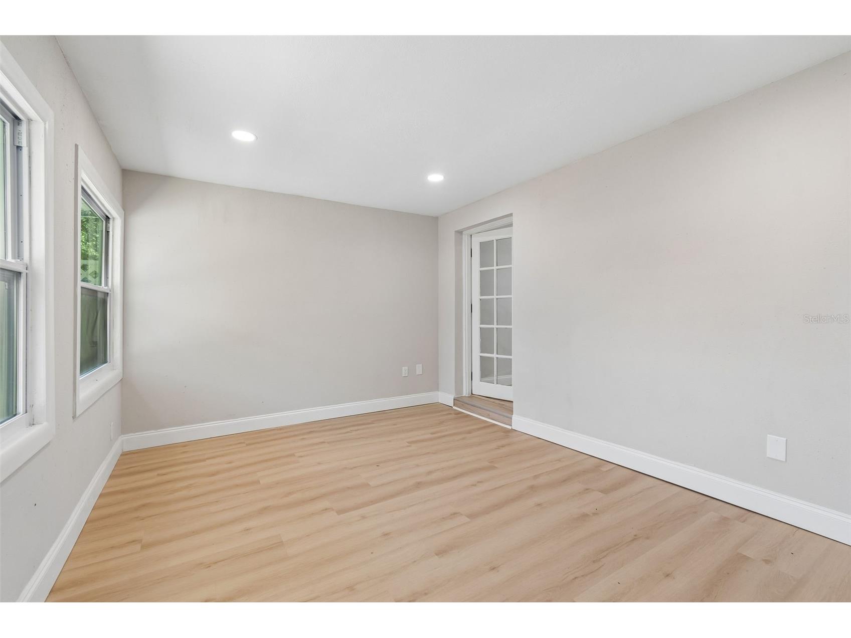 4221 Empire Place Tampa FL 33610 TB8504246 image22