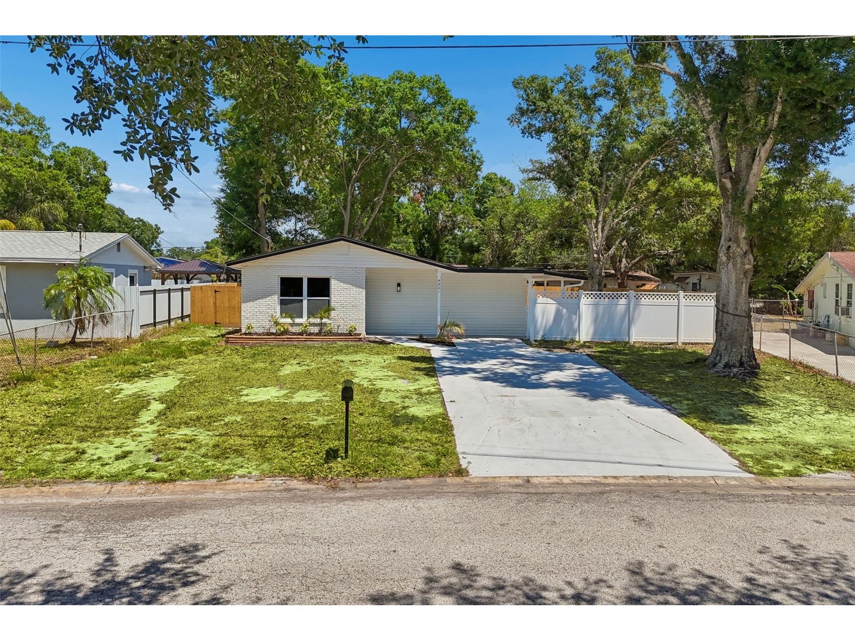 4221 Empire Place Tampa FL 33610 TB8504246 image52