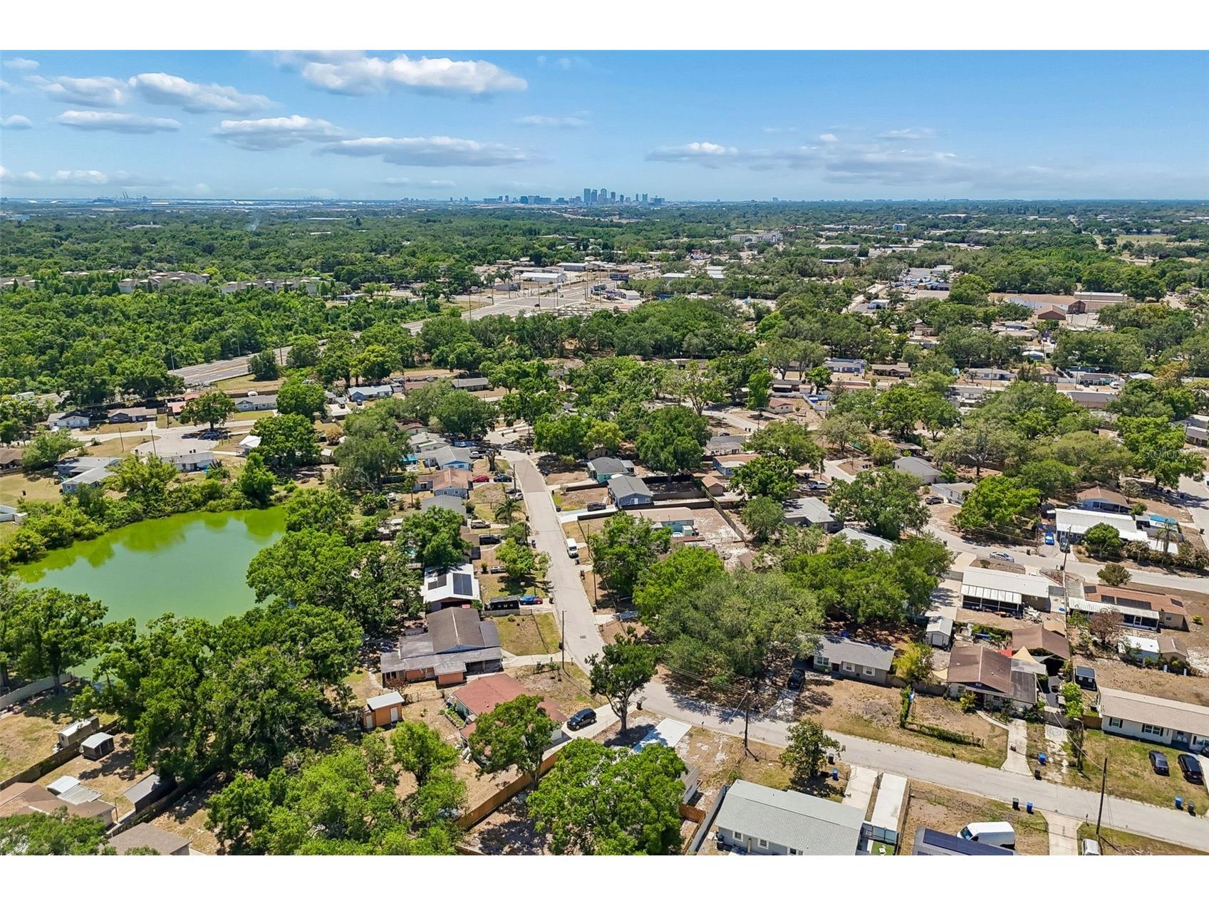 4221 Empire Place Tampa FL 33610 TB8504246 image59