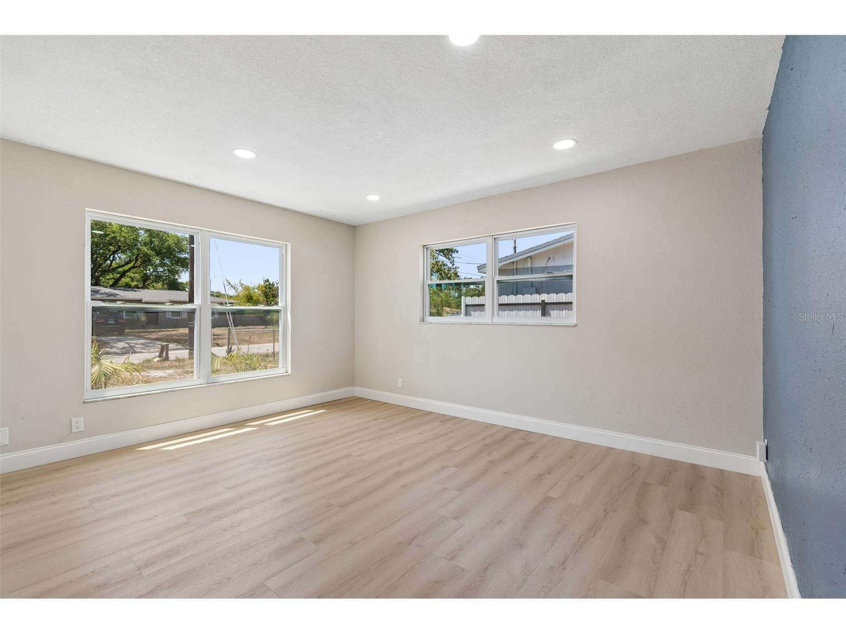 4221 Empire Place Tampa FL 33610 TB8504246 image9