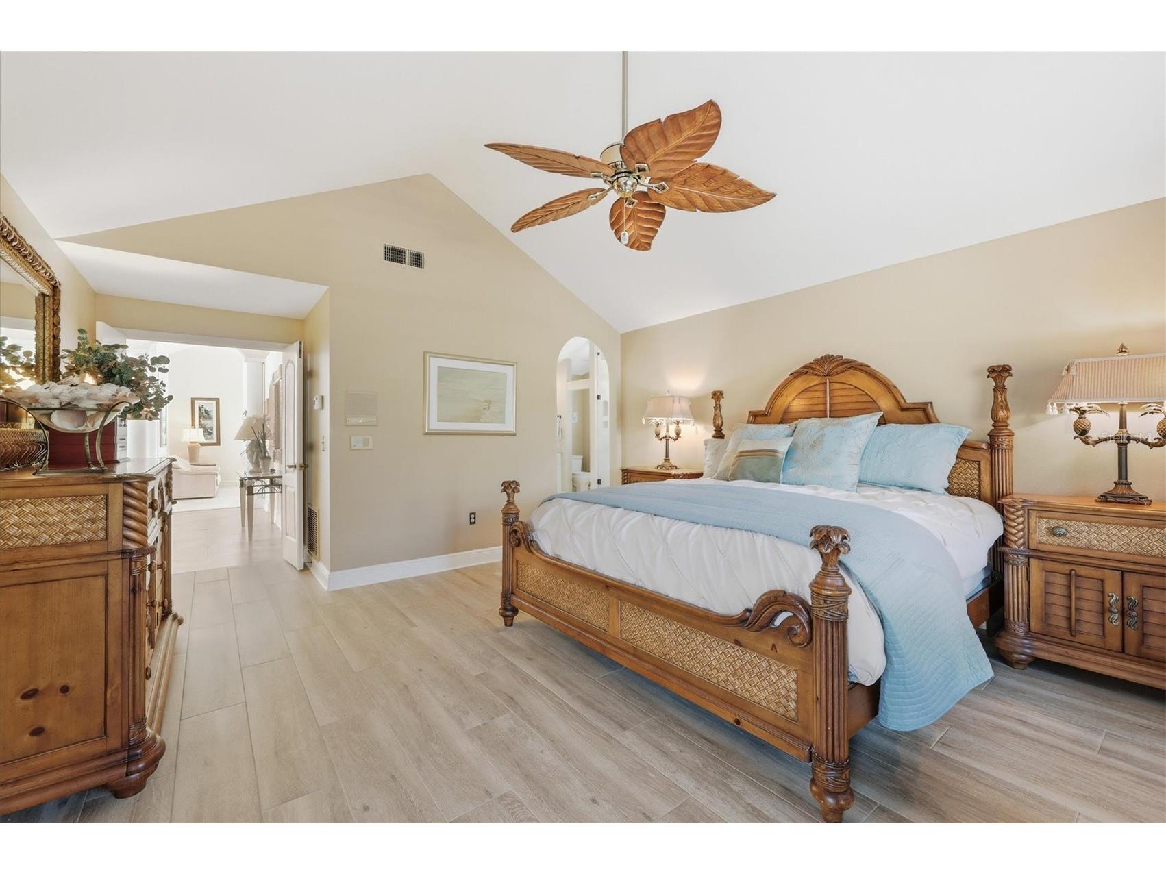 4221 Escondito Circle Sarasota FL 34238 A4679916 image23