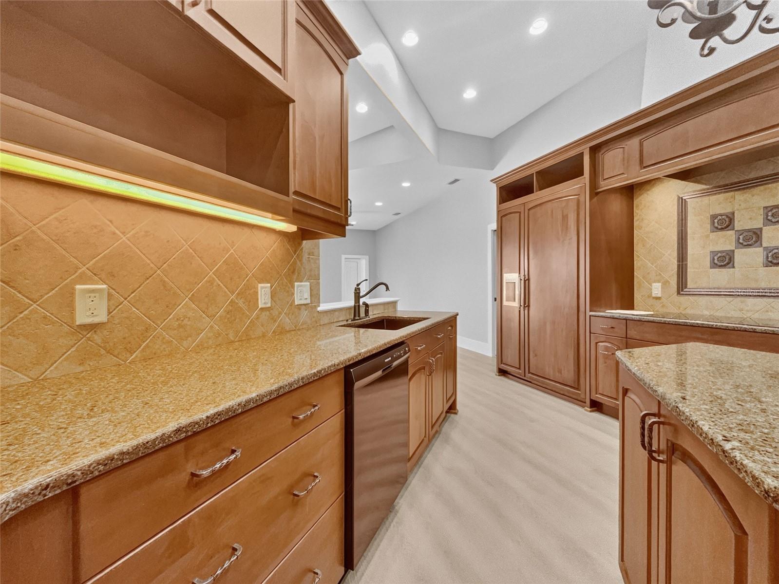 4221 Hearthstone Drive Sarasota FL 34238 A4693372 image11
