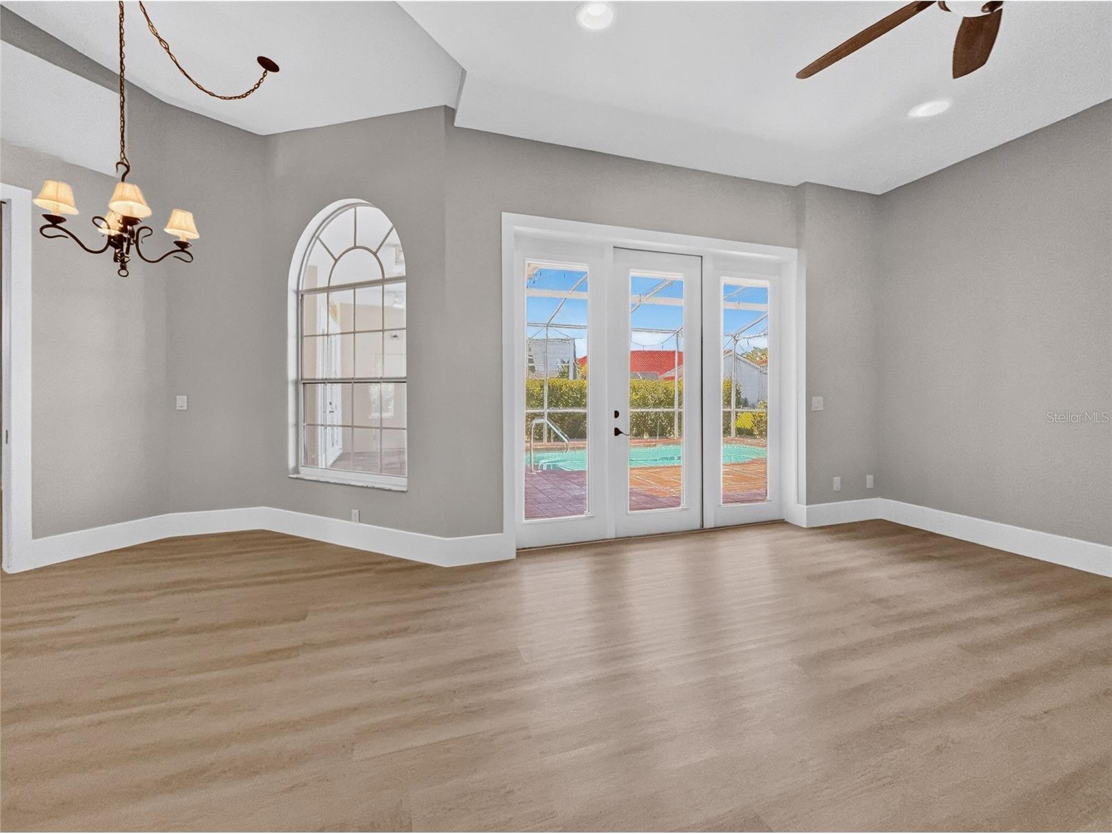 4221 Hearthstone Drive Sarasota FL 34238 A4693372 image7