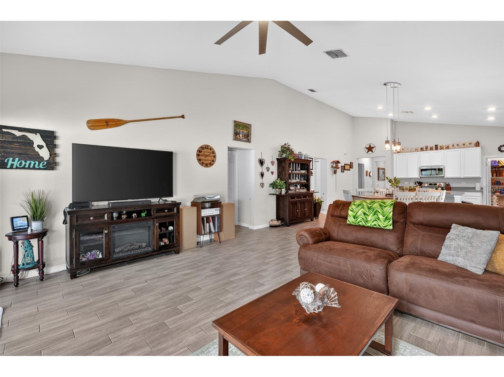 4221 Holstein Street Saint Cloud FL 34772 S5146833 image16