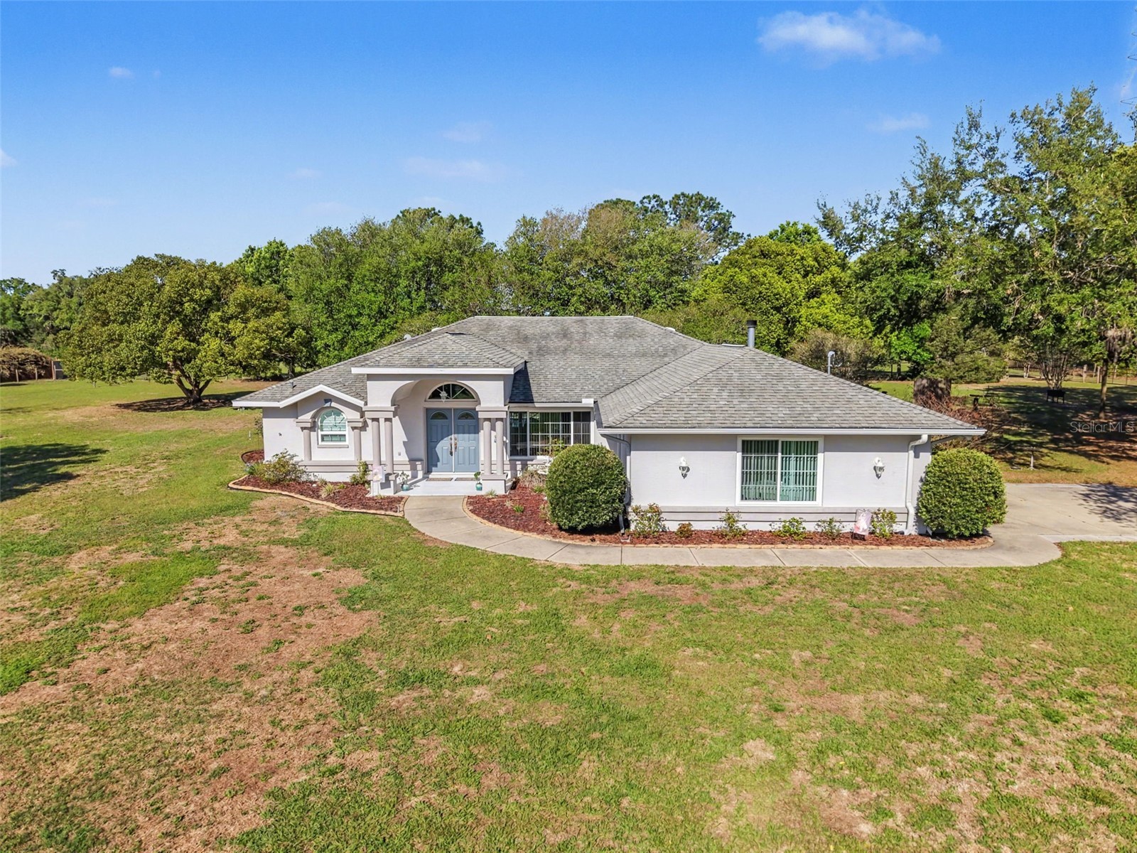 4221 Neff Lake Road Brooksville FL 34601 W7884320 image1