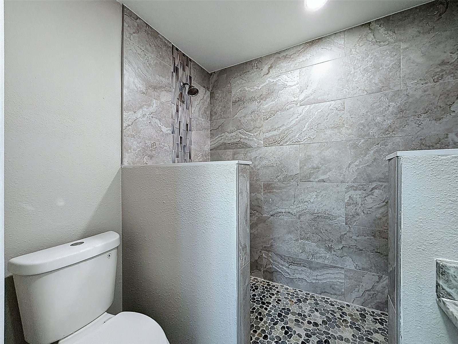 4221 Shore Acres Boulevard NE Saint Petersburg FL 33703 W7884861 image23