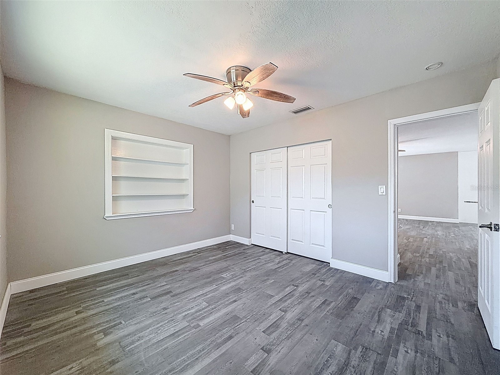4221 Shore Acres Boulevard NE Saint Petersburg FL 33703 W7884861 image25