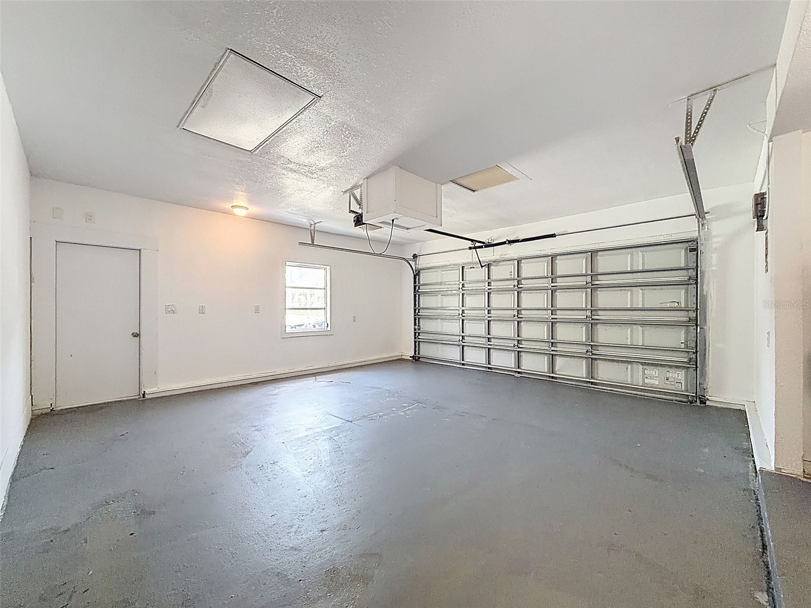 4221 Shore Acres Boulevard NE Saint Petersburg FL 33703 W7884861 image34