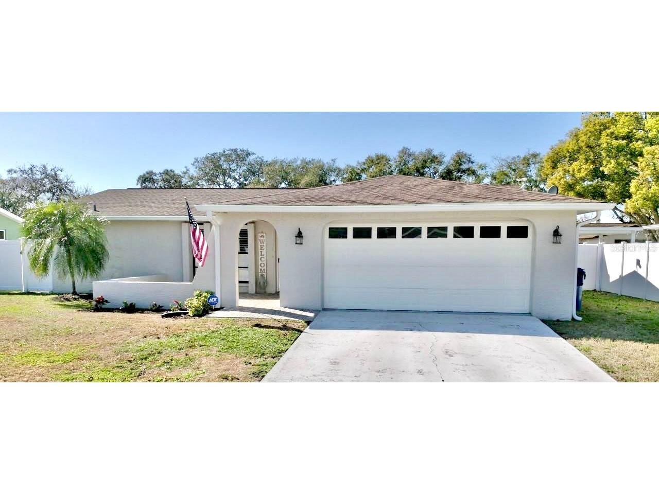 4221 Tall Oak Lane New Port Richey FL 34653 W7882393 image1