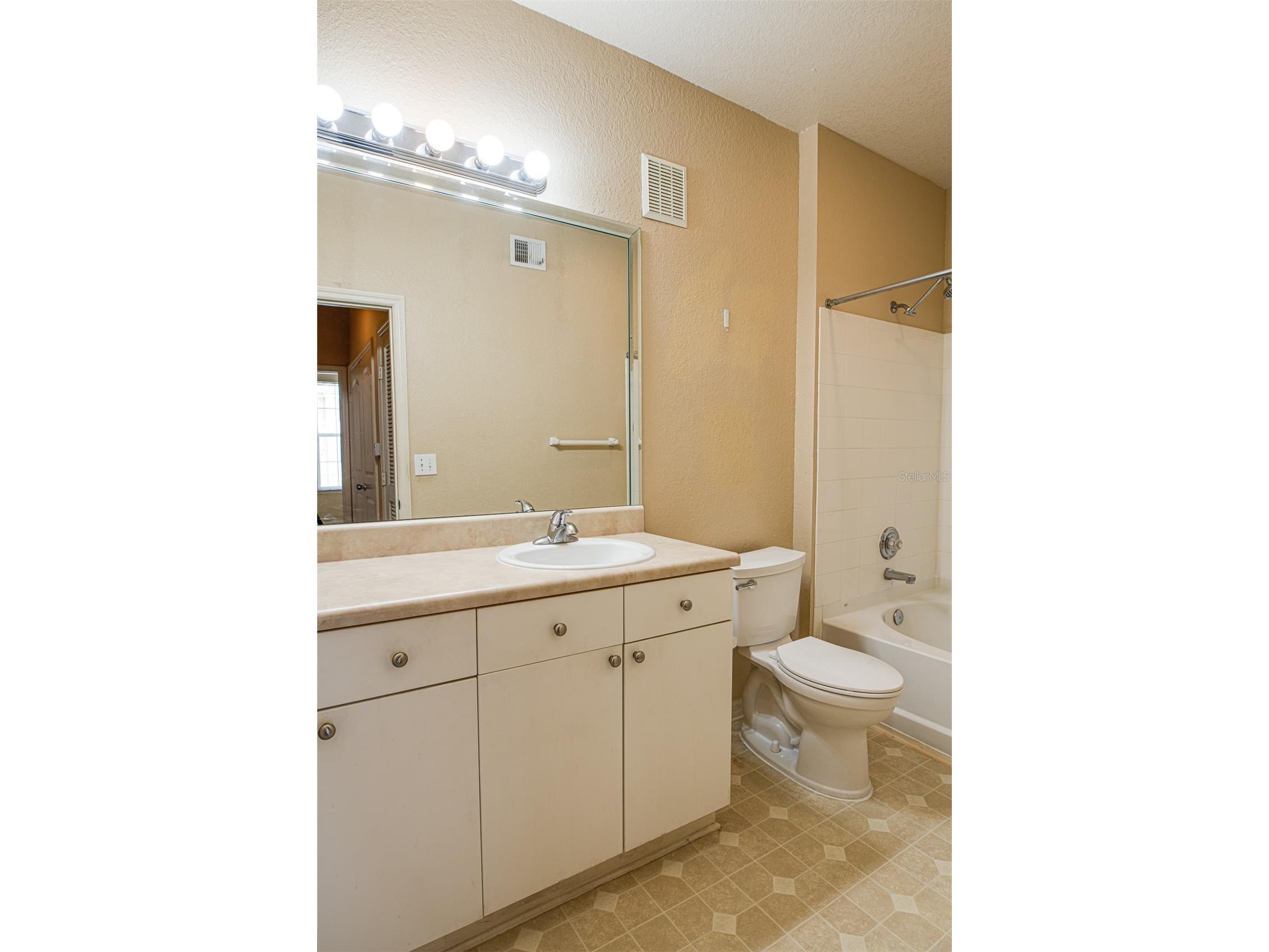 4221 W Spruce Street #1310 Tampa FL 33607 TB8464126 image15