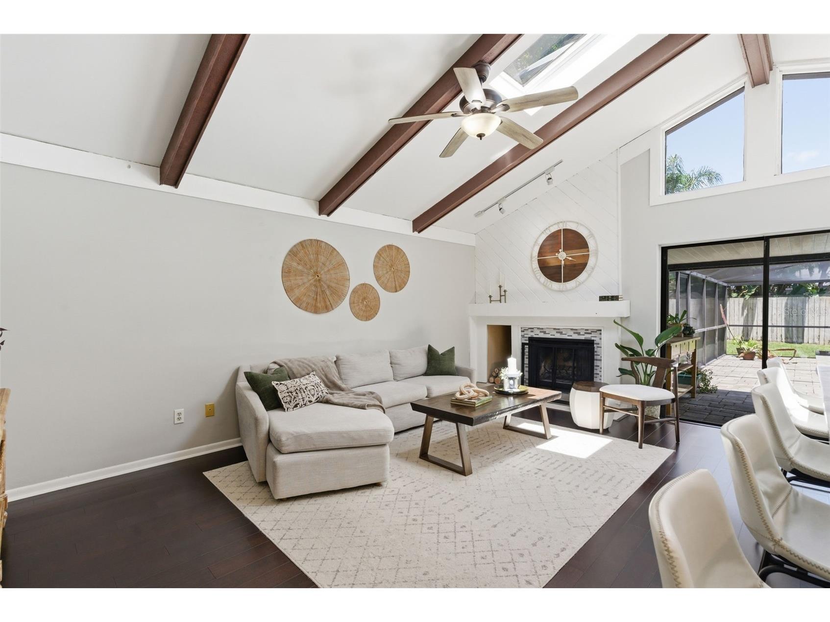 4221 Water Oaks Lane Tampa FL 33618 TB8509306 image24