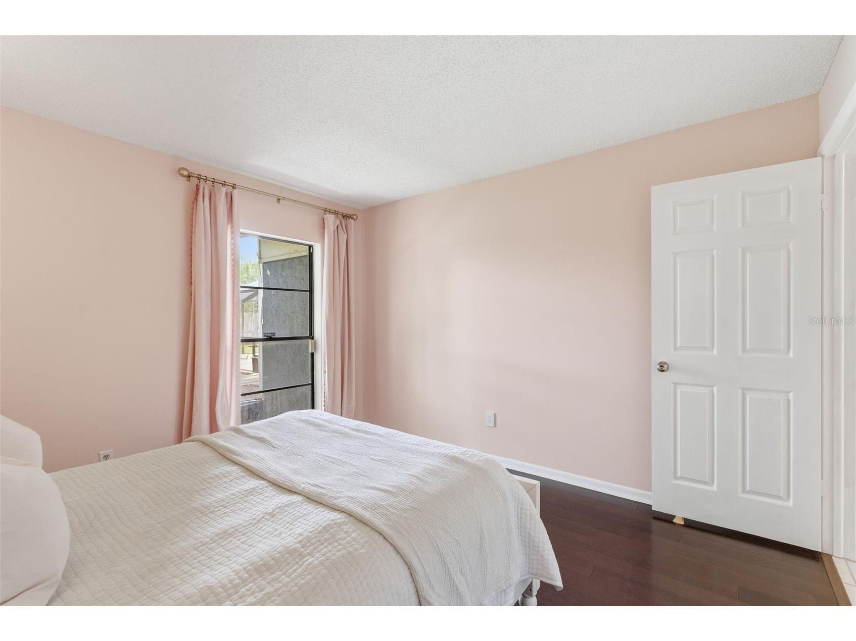 4221 Water Oaks Lane Tampa FL 33618 TB8509306 image66